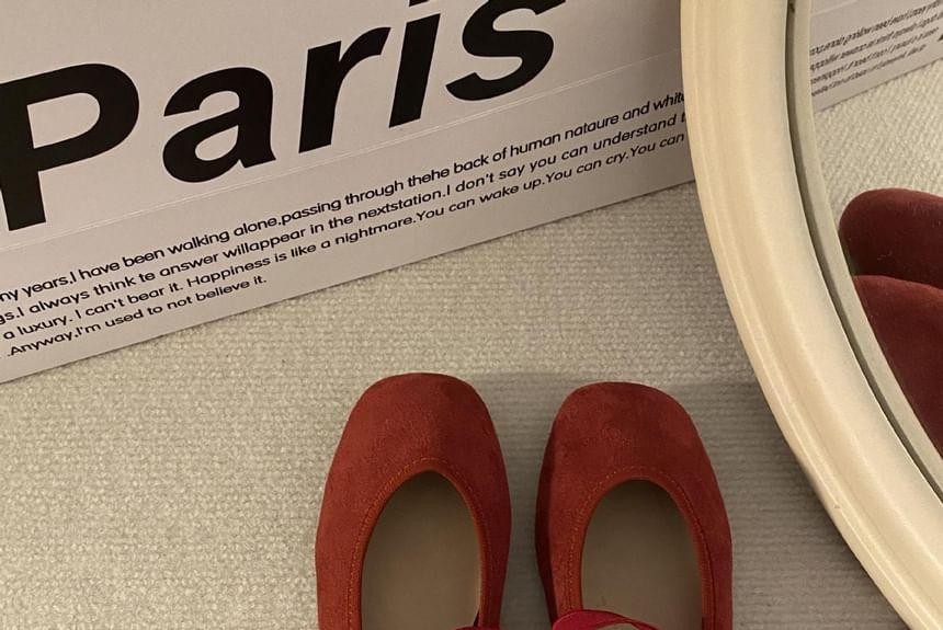 Cross Strap Plain Balletcore Flats Product Image