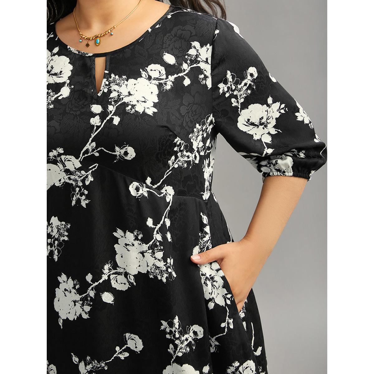 Plus Size Silhouette Floral Print Texture Keyhole Lantern Sleeve Dress Black Women Vacation Elastic cuffs Keyhole Cut-Out Elbow-length sleeve Curvy Midi Dress BloomChic 10/M Product Image