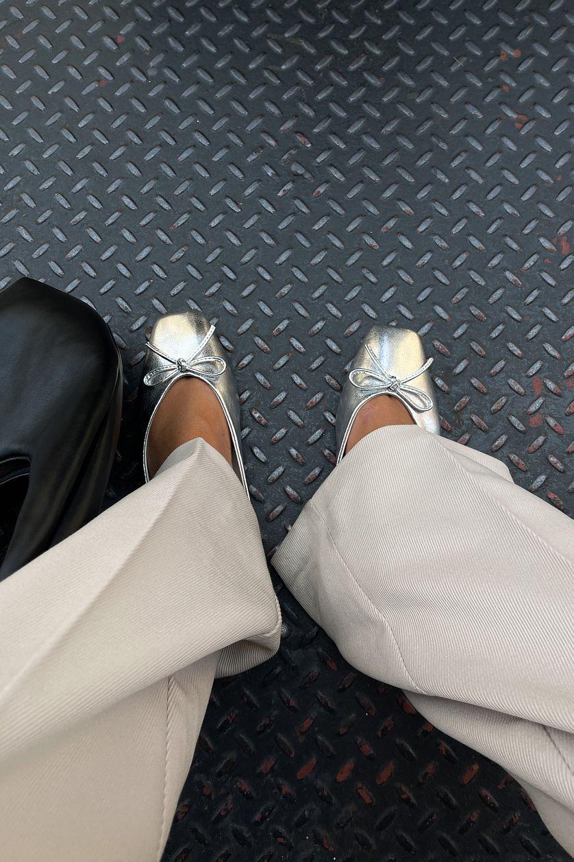 Basic Bow Ballerinas Product Image