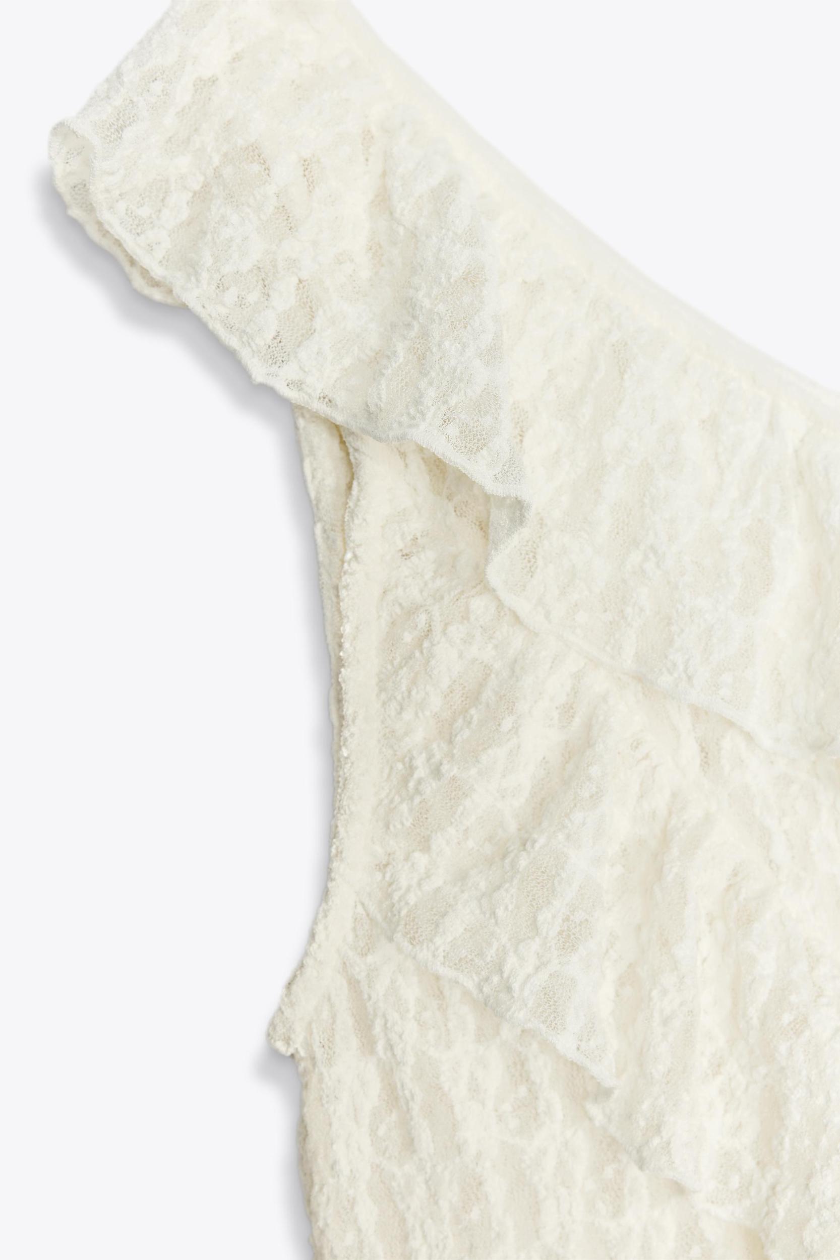 ASYMMETRIC LACE TOP Product Image