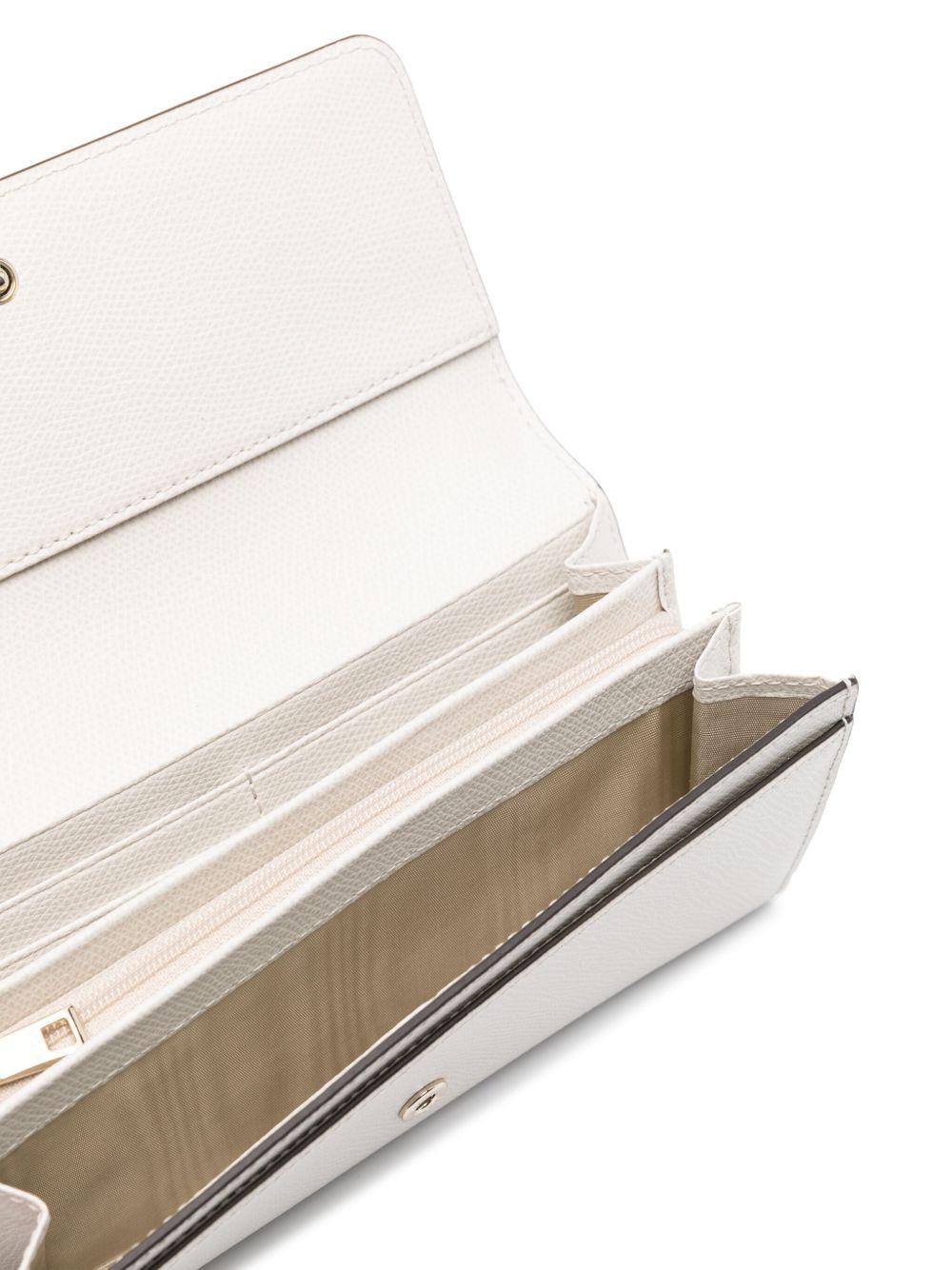 Camelia continental leather wallet Product Image