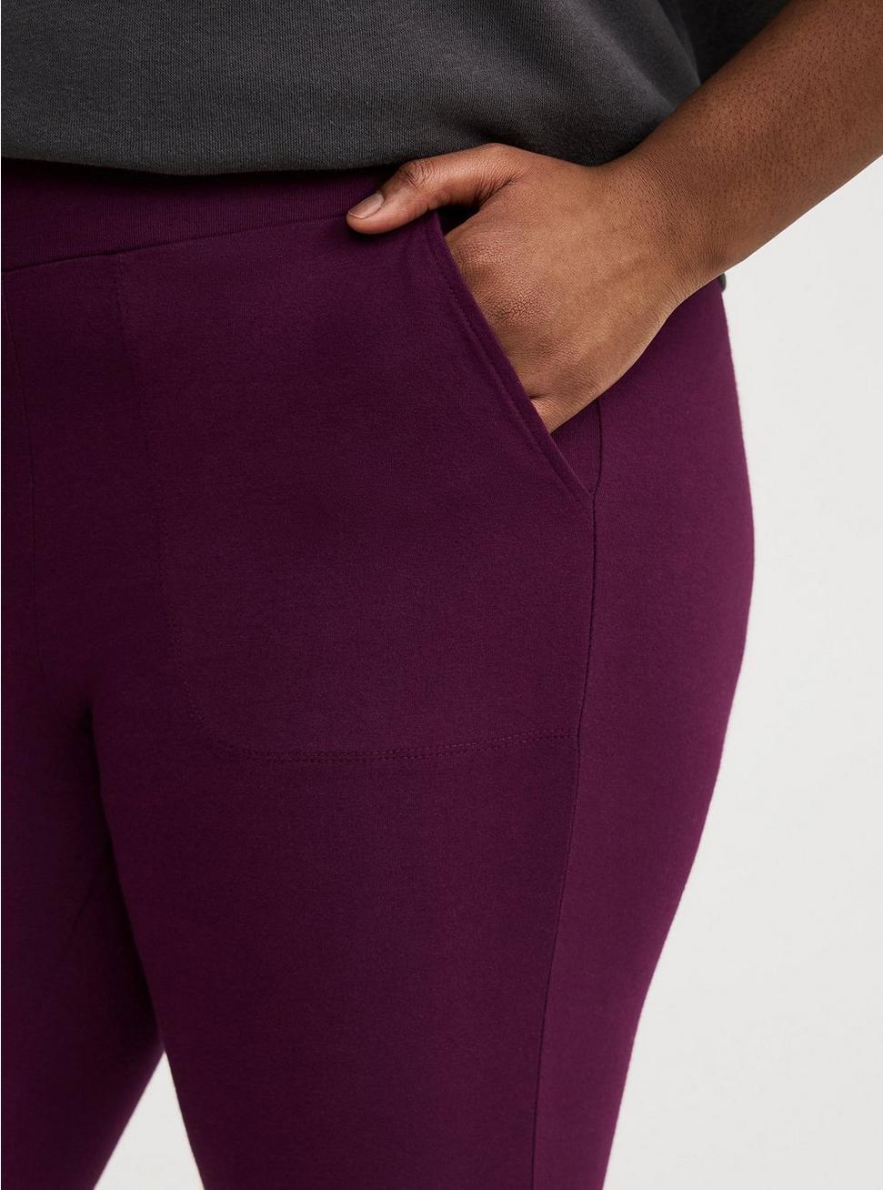 Pedal Pusher Pocket Legging Product Image