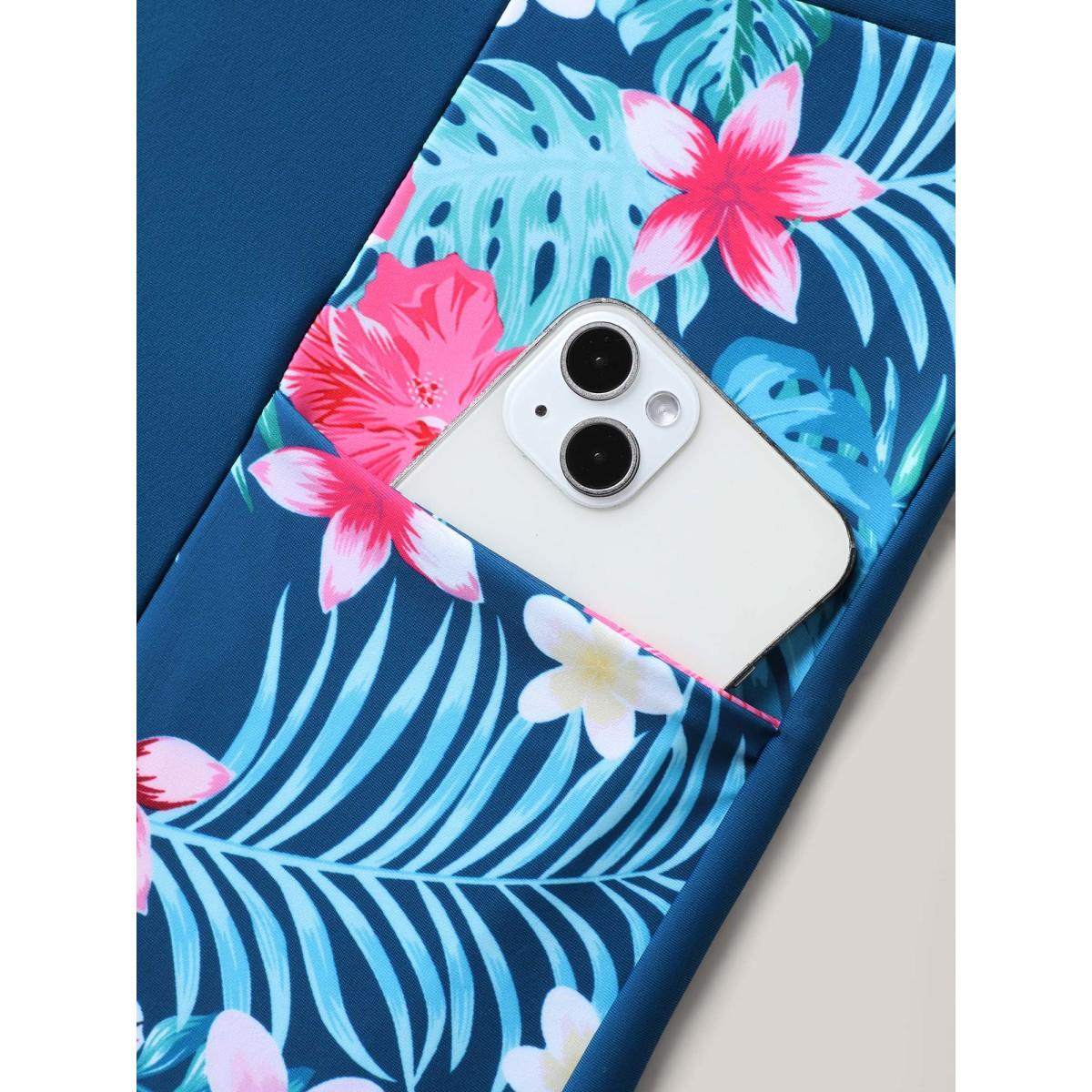 Plus Size Tropical Print Side Pockets Contrast Swim Bottoms Women's Swimwear Cyan Resort High stretch Skinny High Rise Side seam pocket Curve Swim Bottoms BloomChic 28/5X Product Image