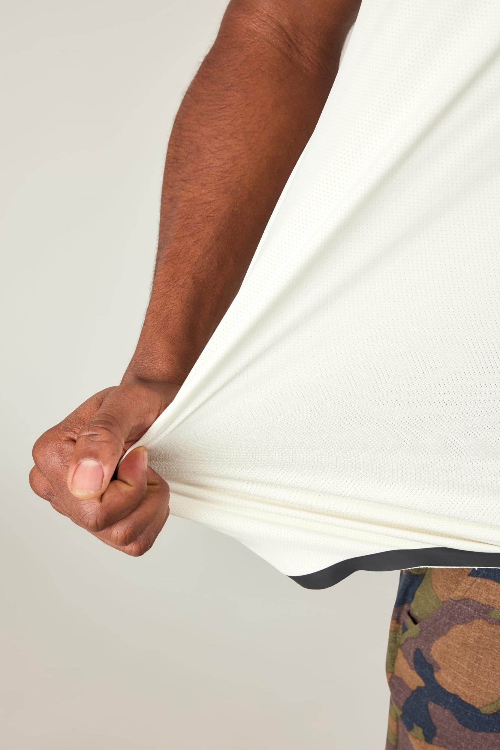 686 Men's Let's Go Tech T-Shirt Male Product Image