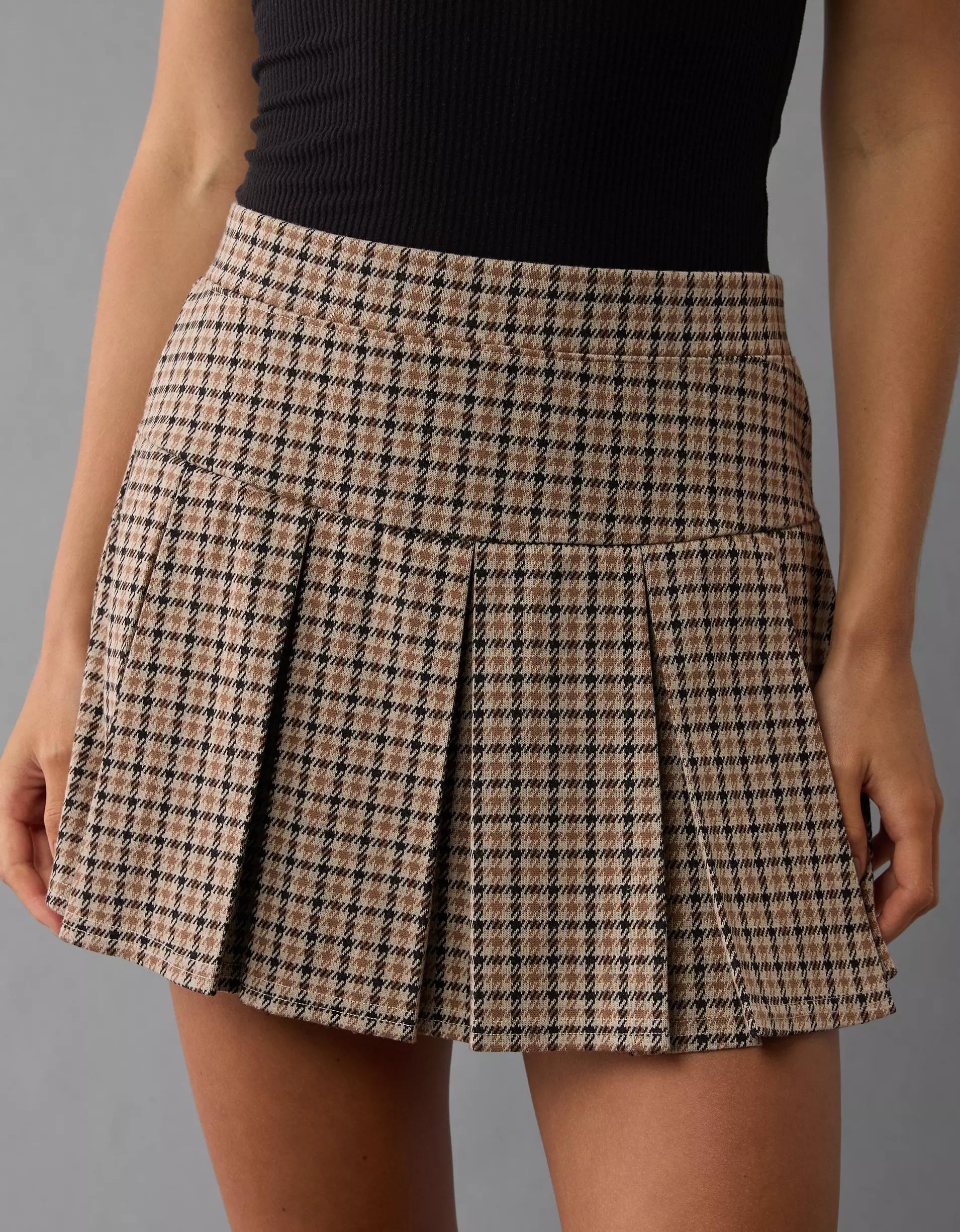 AE Pleated It Knit Plaid Skort Product Image