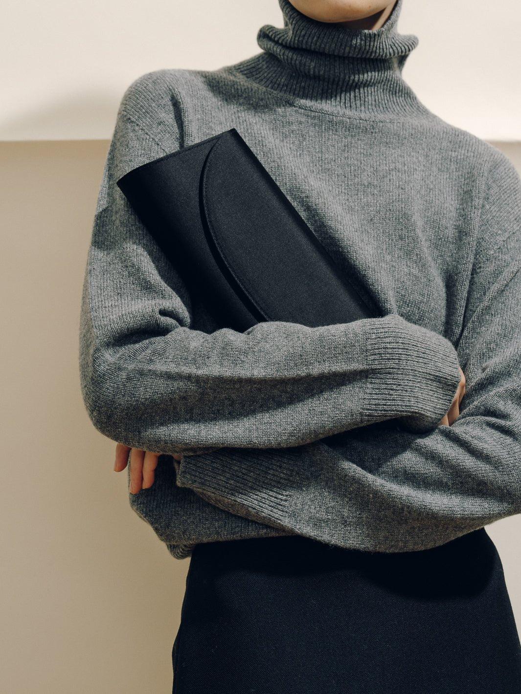 The Opera Clutch in Satin Product Image