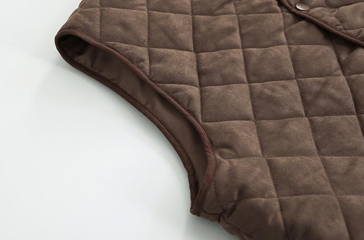 RT No. 2801 BROWN DIAMOND QUILTED VEST Product Image
