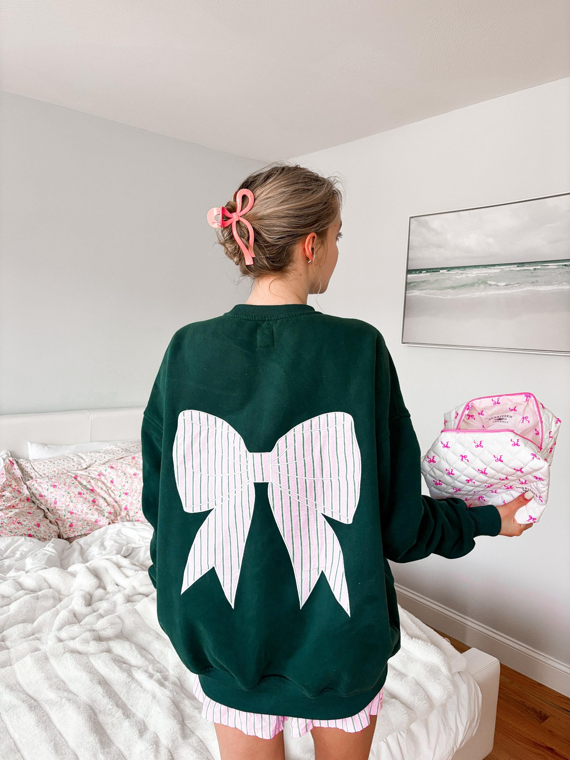 Winter Green Striped Bow Embroider Sweatshirt Product Image