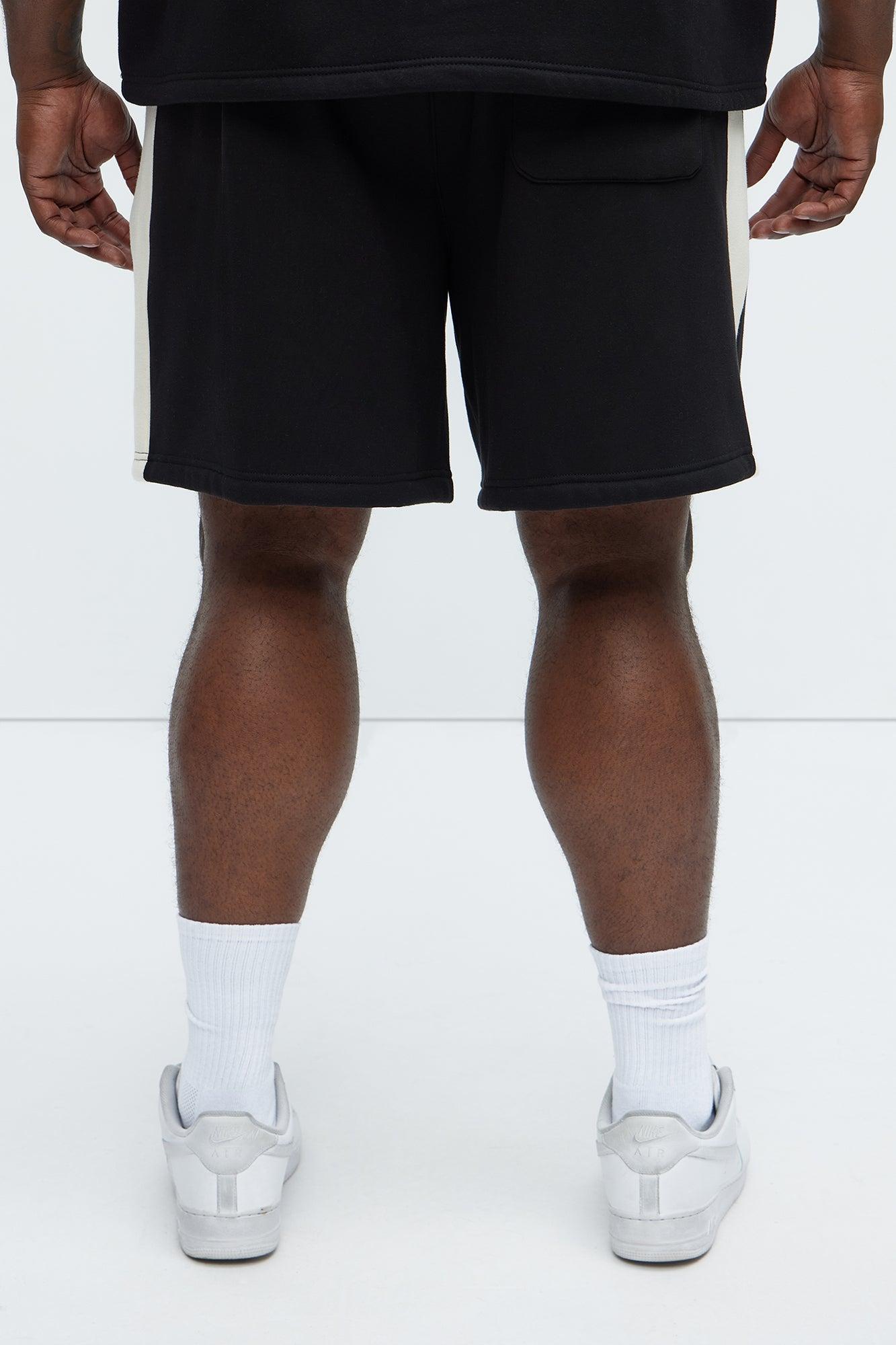 Tyson Oversized Heavyweight Striped Shorts - Black Product Image