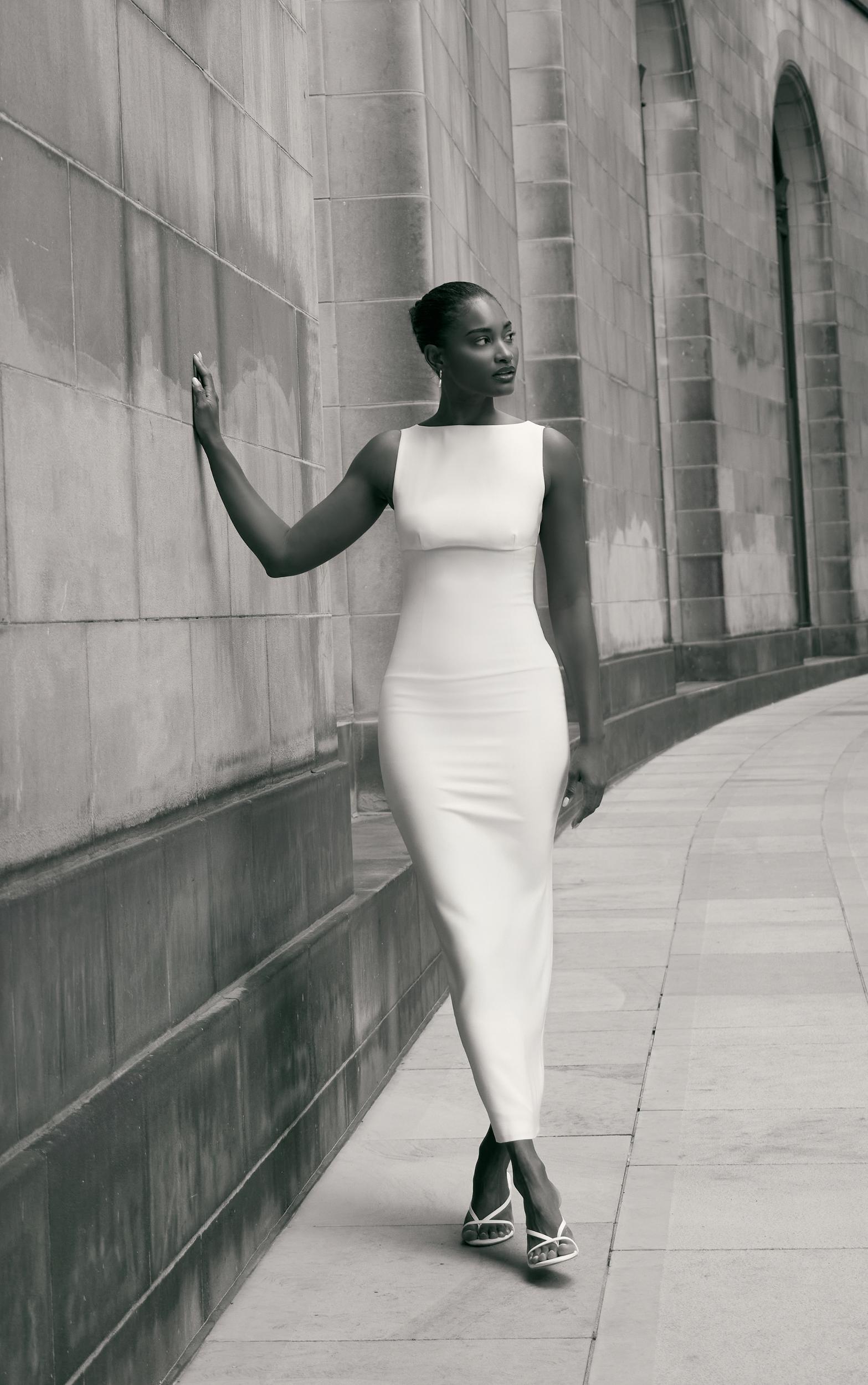 Premium White Scoop Back Maxi Dress Product Image