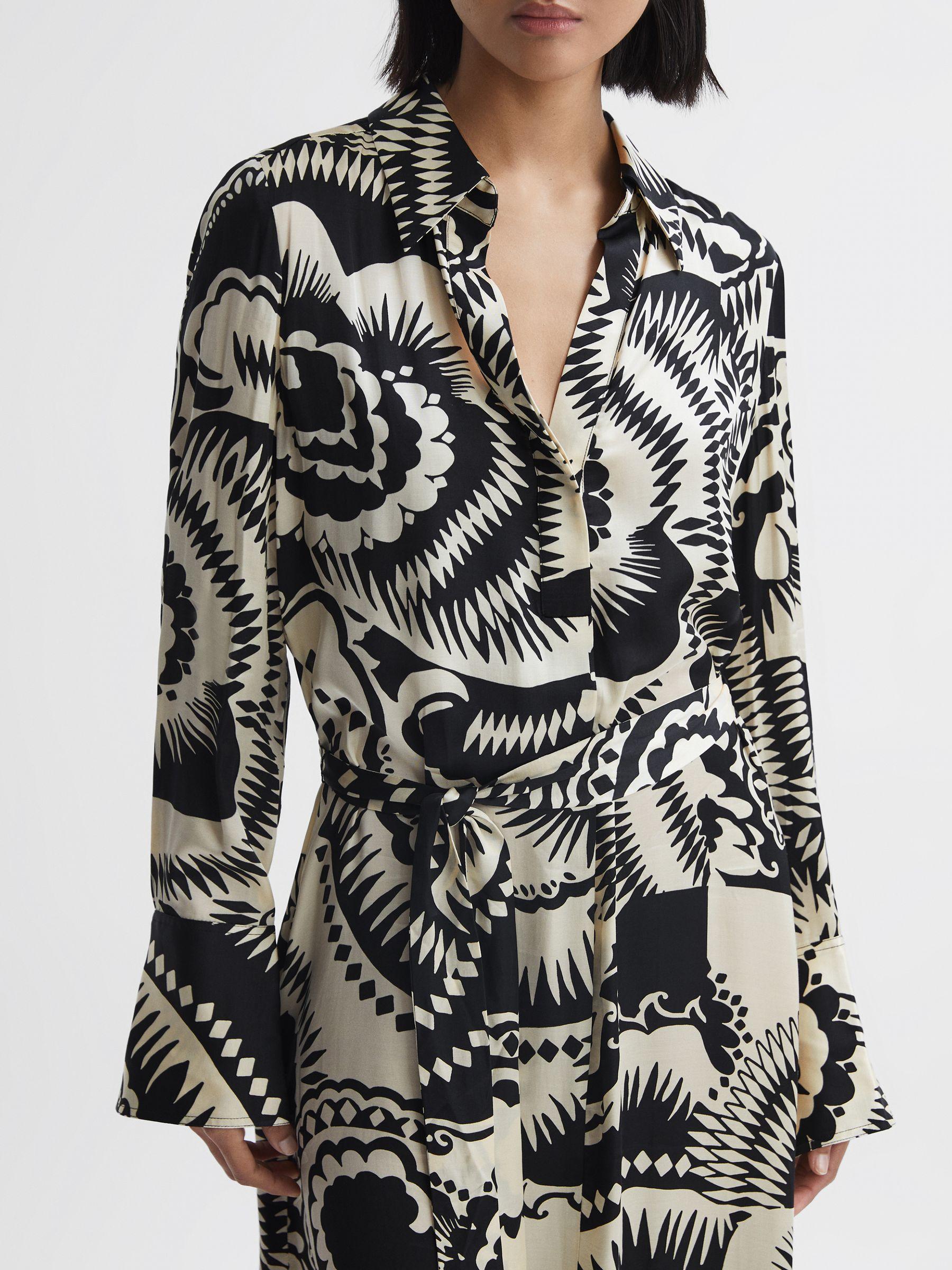 Printed Long Sleeve Midi Dress in Black/White Product Image