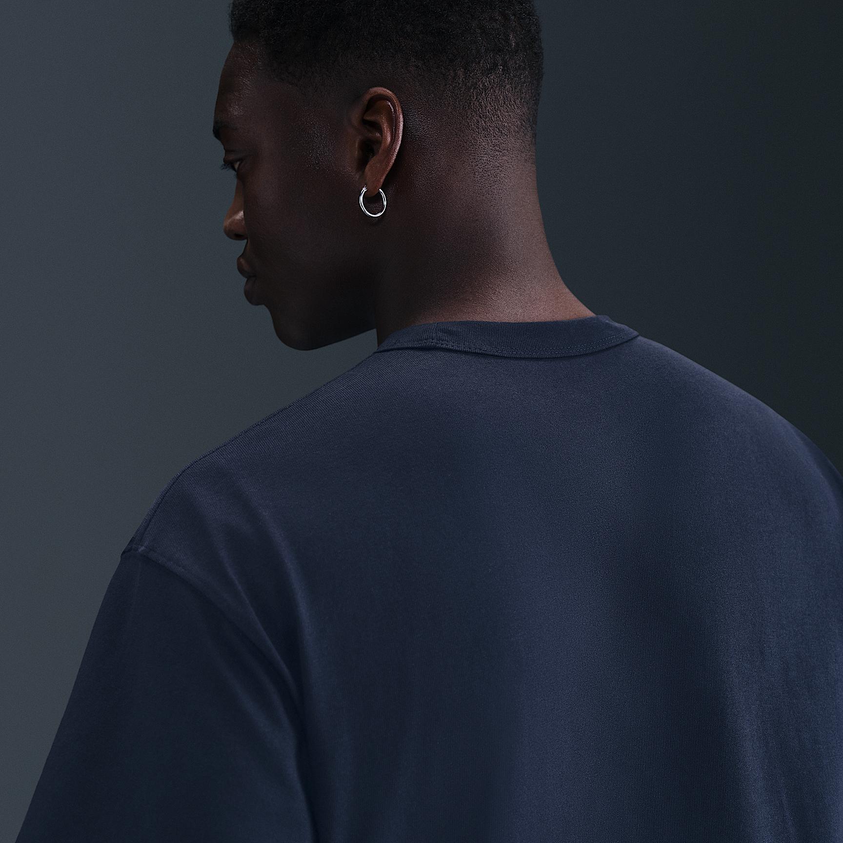 Mens Nike Sportswear Premium Essentials T-Shirt | DO7392-452 Product Image