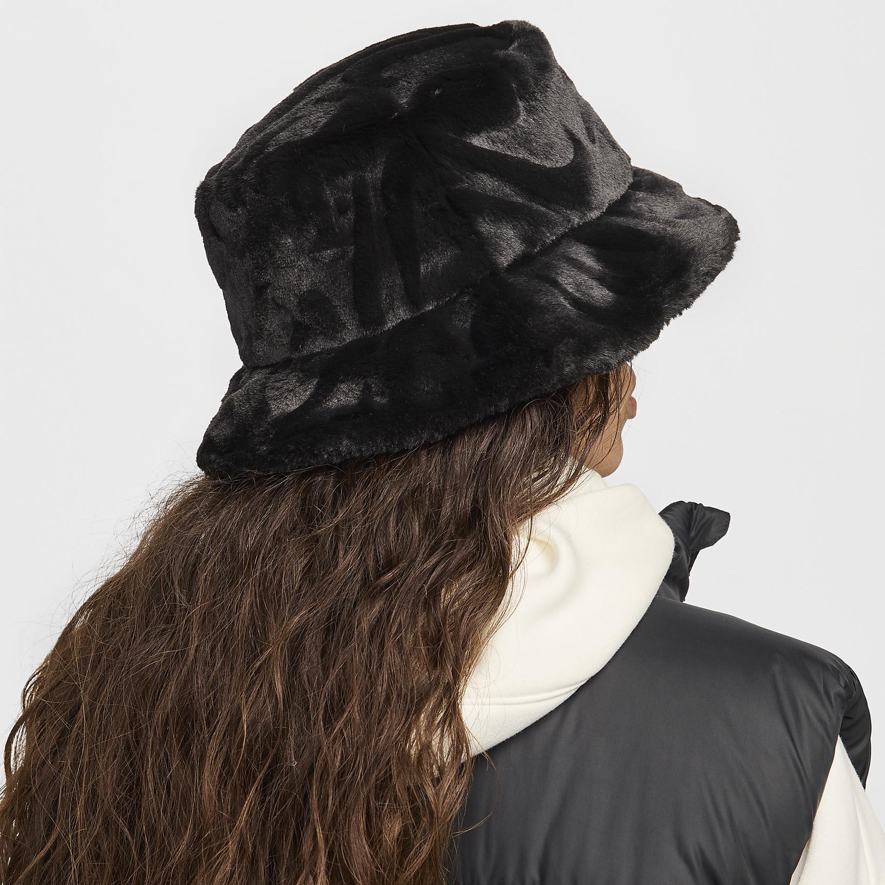 Nike Apex Faux Fur Bucket Hat Product Image