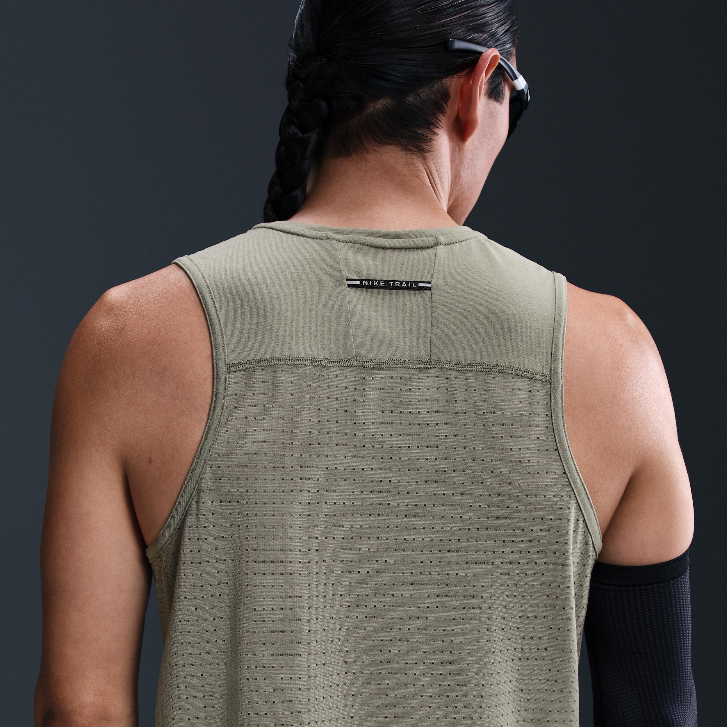Nike Mens Solar Chase Dri-FIT ADV Running Tank Top | HJ4168-320 Product Image