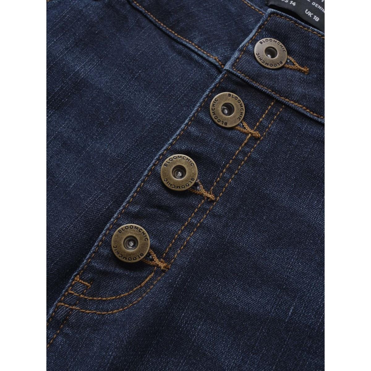 Plus Size Dark Wash Frayed Hem Cropped Bootcut Jeans Women Indigo Casual Plain Non High stretch Slanted pocket Jeans BloomChic 14/1X Product Image