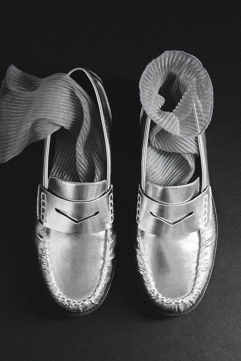 Retro Look Loafers Product Image