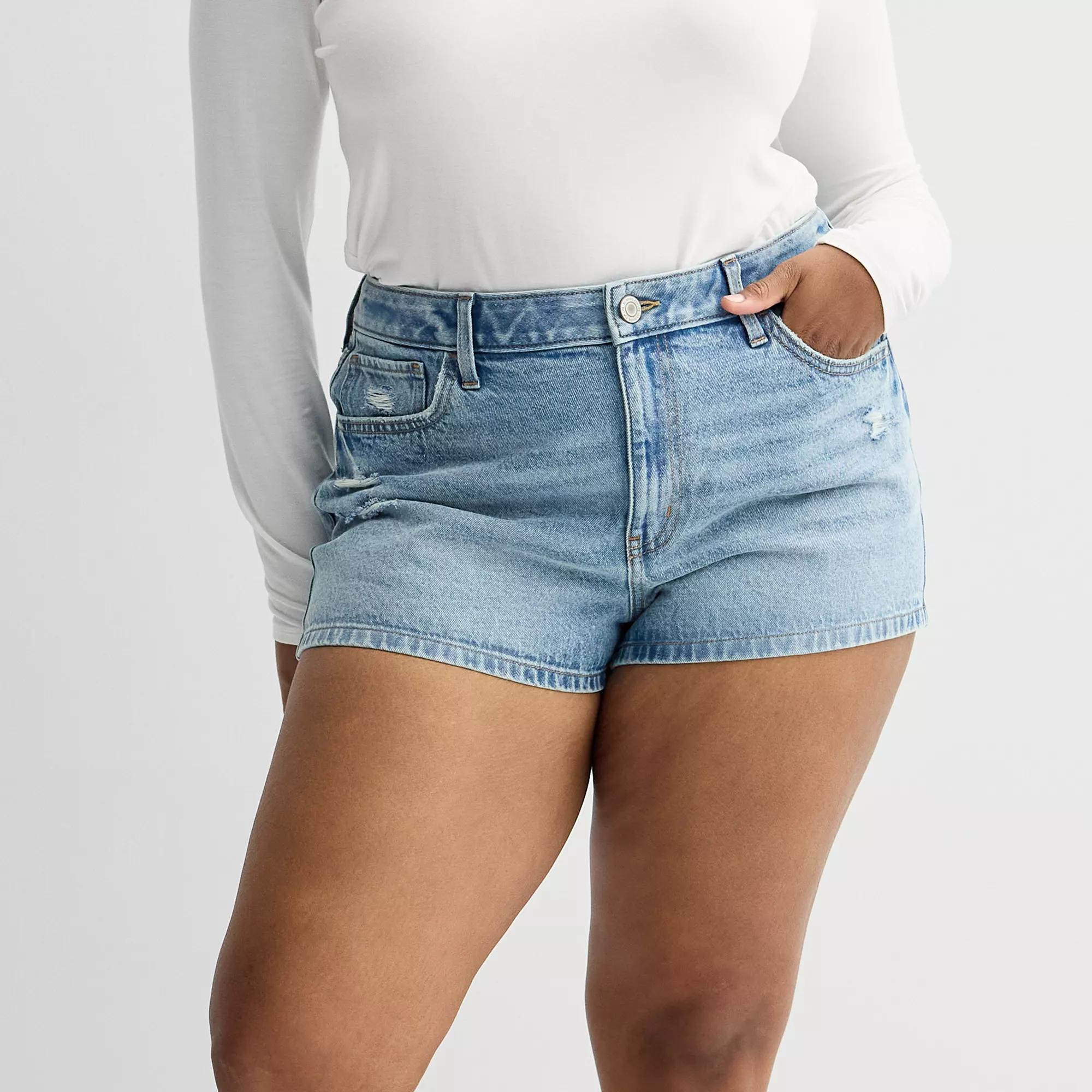 Juniors' Plus Size SO® Mid-Rise Relaxed Jean Shorts, Women's, Size: 22, Medium Destructed Product Image