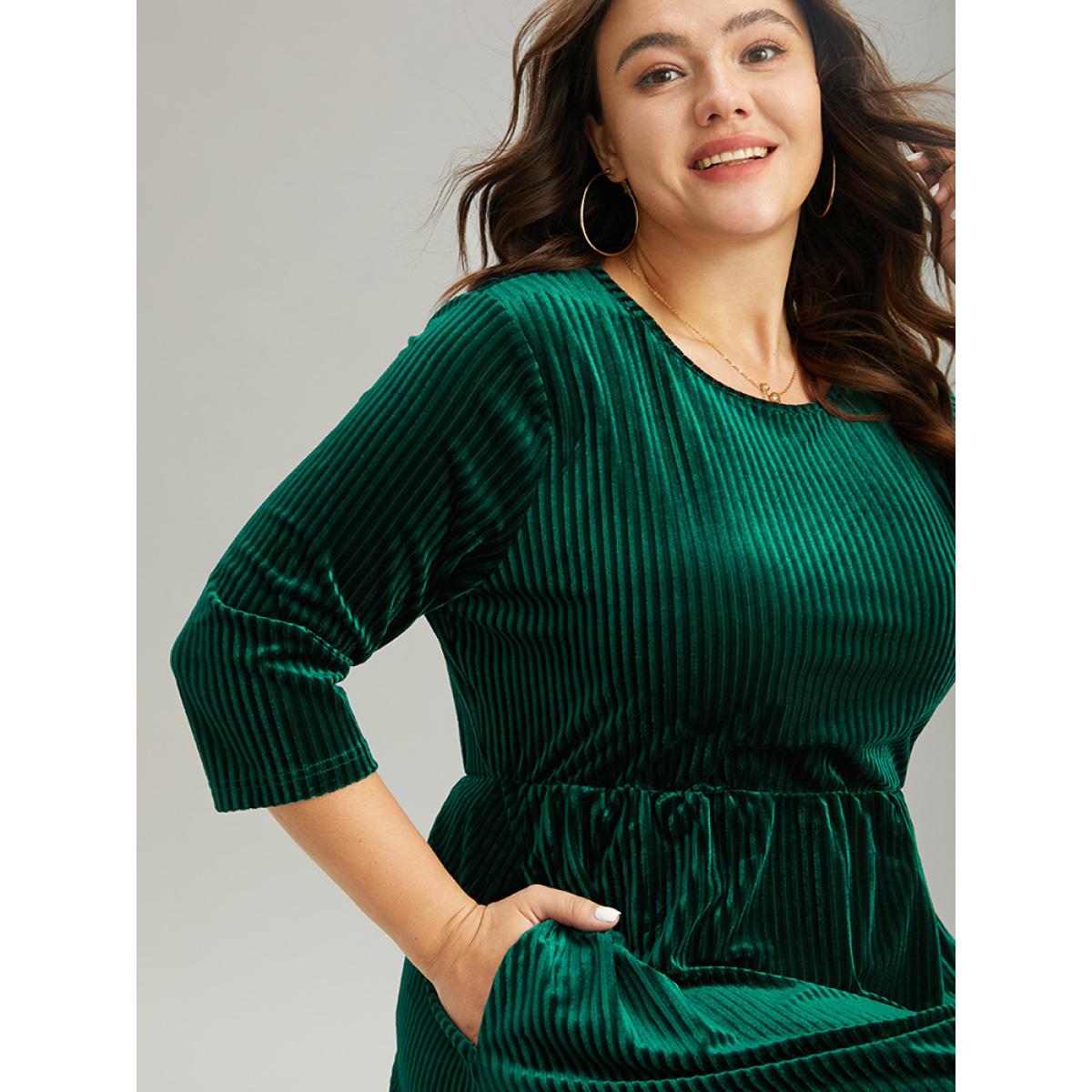 Plus Size Plain Velvet Elastic Waist Pocket Crew Neck Dress DarkGreen Women Elegant Velvet Round Neck Elbow-length sleeve Curvy Midi Dress BloomChic 12/L Product Image