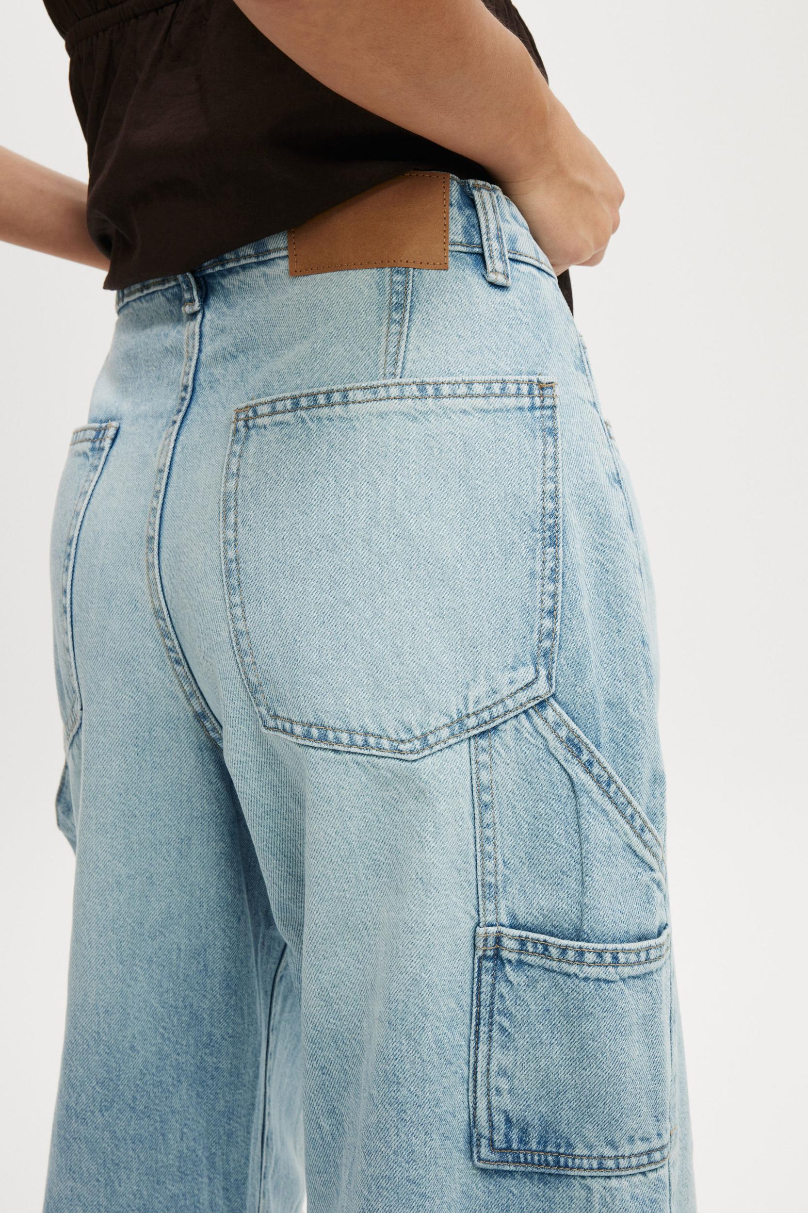 Barrel Jean Product Image