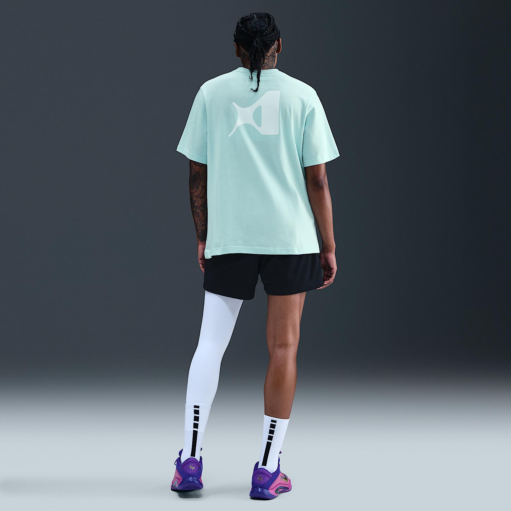 Nike Womens Aja Wilson Loose Short-Sleeve T-Shirt | HQ1696-011 Product Image