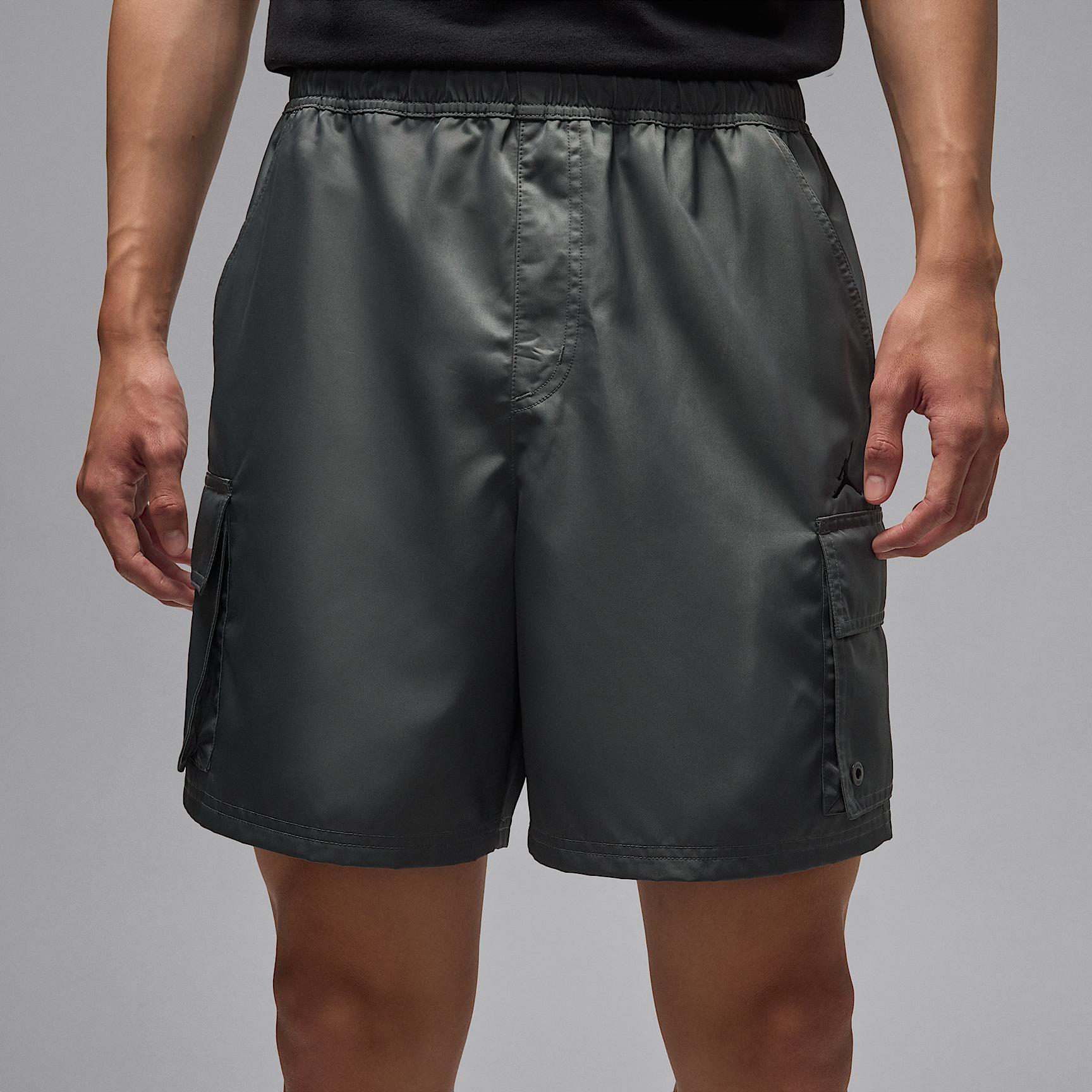 Mens Jordan Brooklyn Cargo Shorts | HV9683-068 Product Image