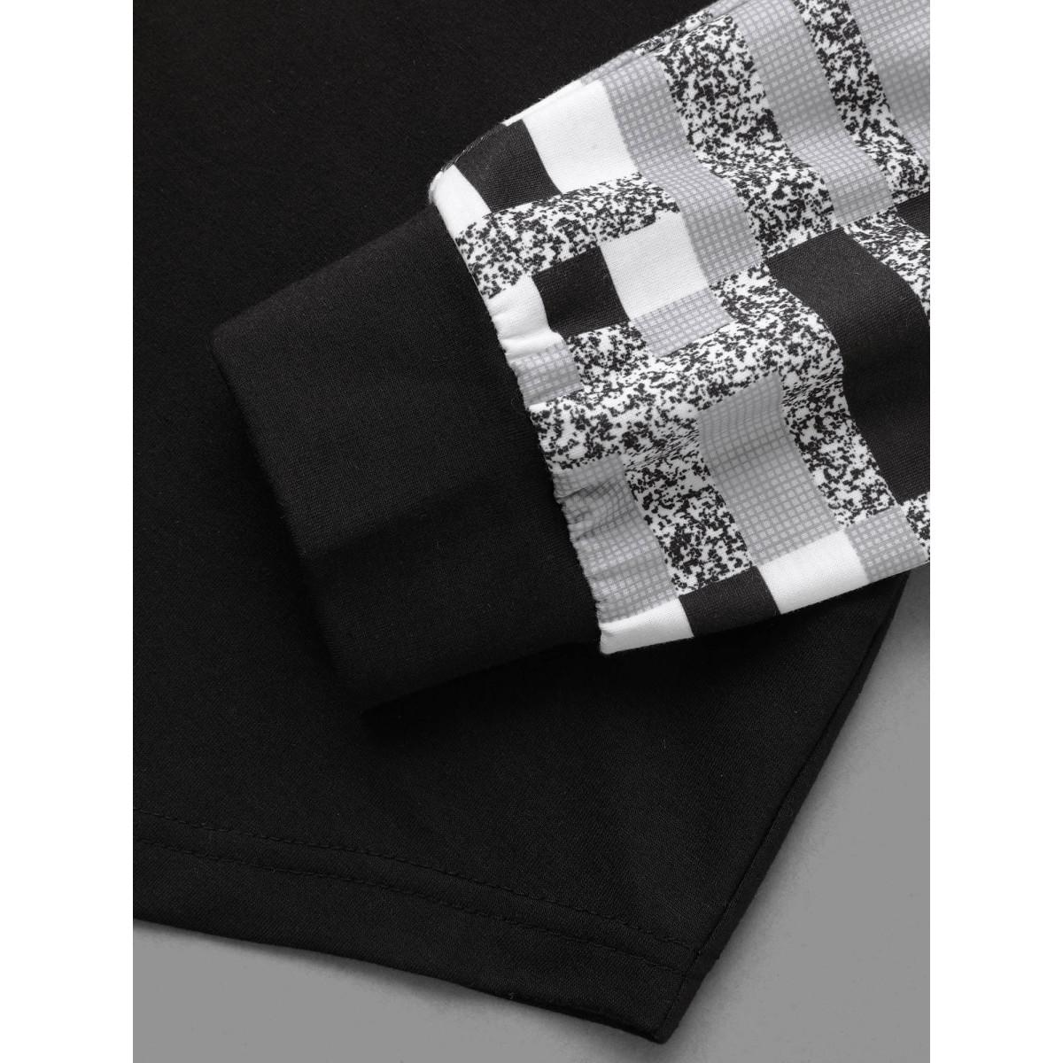 Plus Size Colorblock Contrast Raglan Sleeve Sweatshirt Women Black Casual Contrast Loose Round Neck Everyday Sweatshirts BloomChic 12/L Product Image