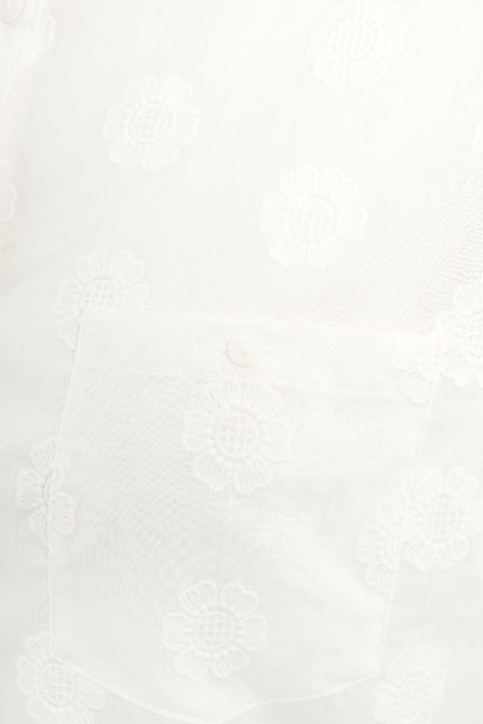 Blouse with floral embroidery Product Image