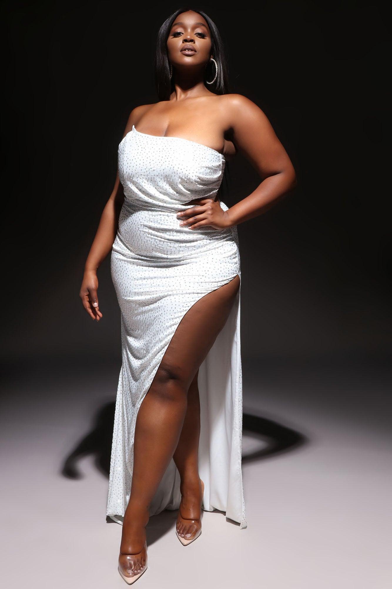 Anastasia Embellished Maxi Dress - White Product Image