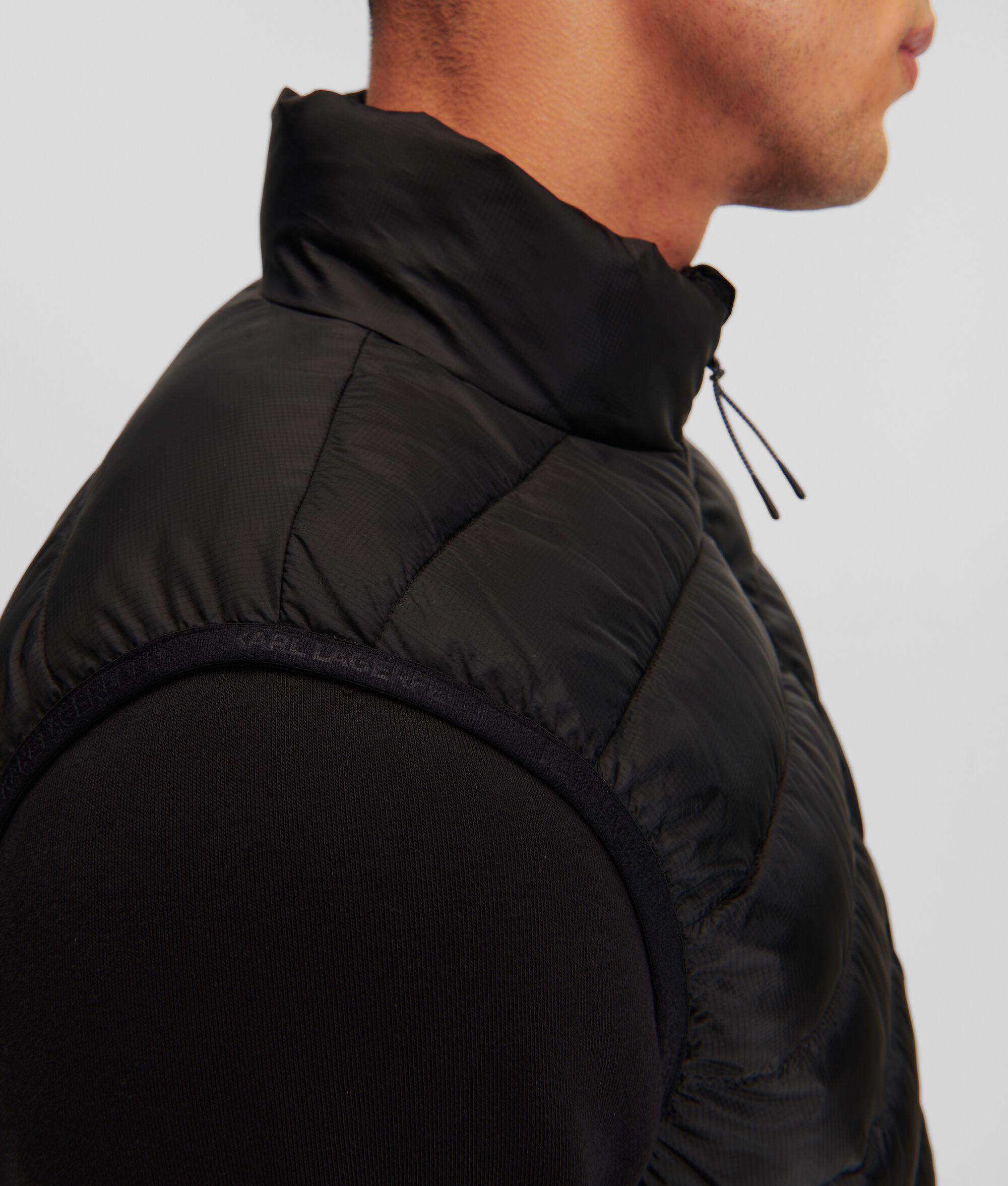 QUILTED GILET Product Image