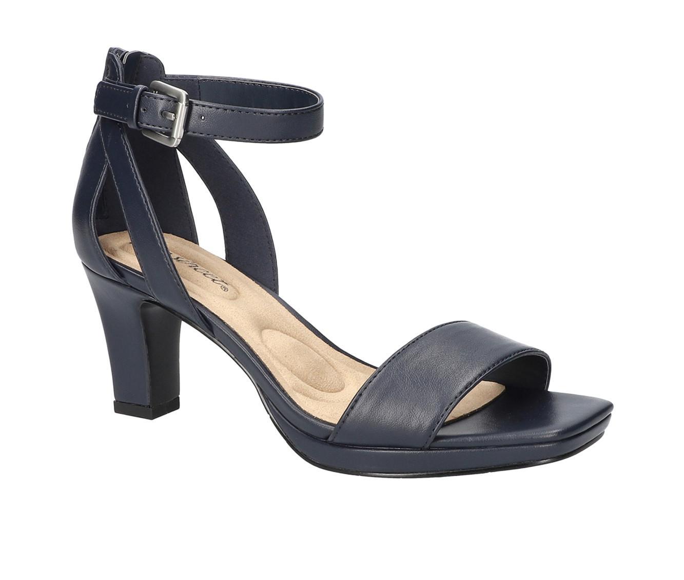 Women's Easy Street Ro Pumps Product Image