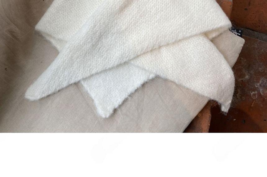 Plain Knit Bandana Product Image