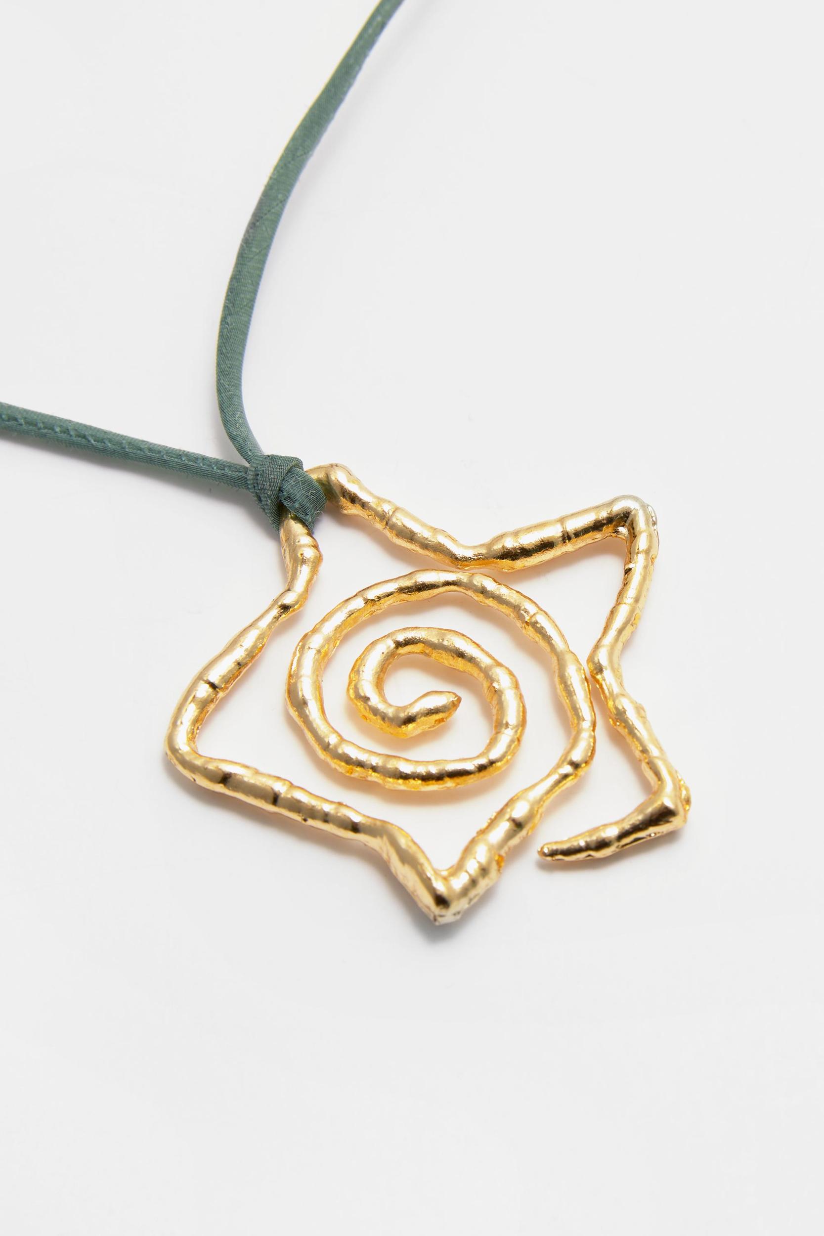 Cord necklace with star pendant Product Image