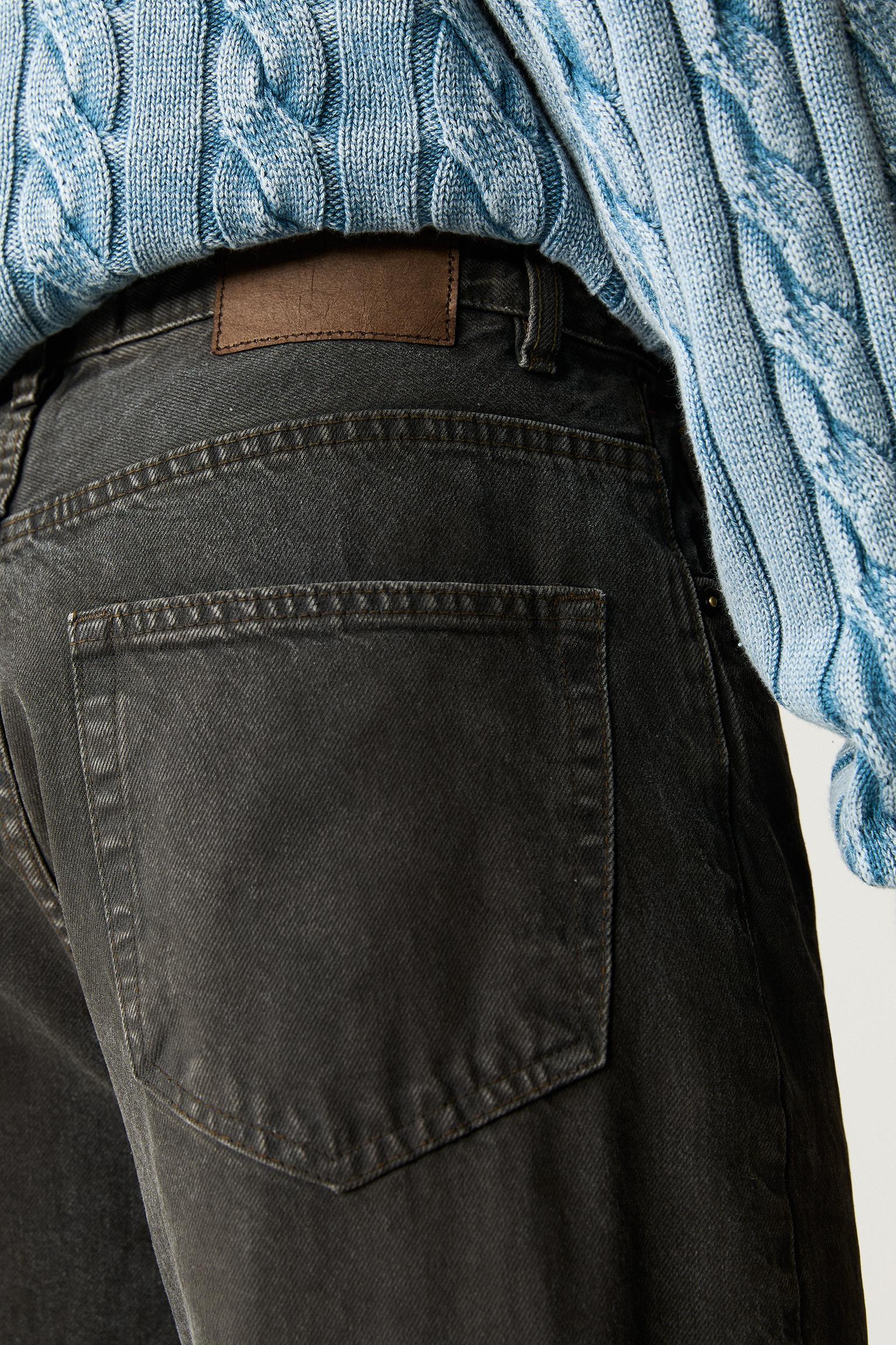 Baggy jeans with spray finish Product Image