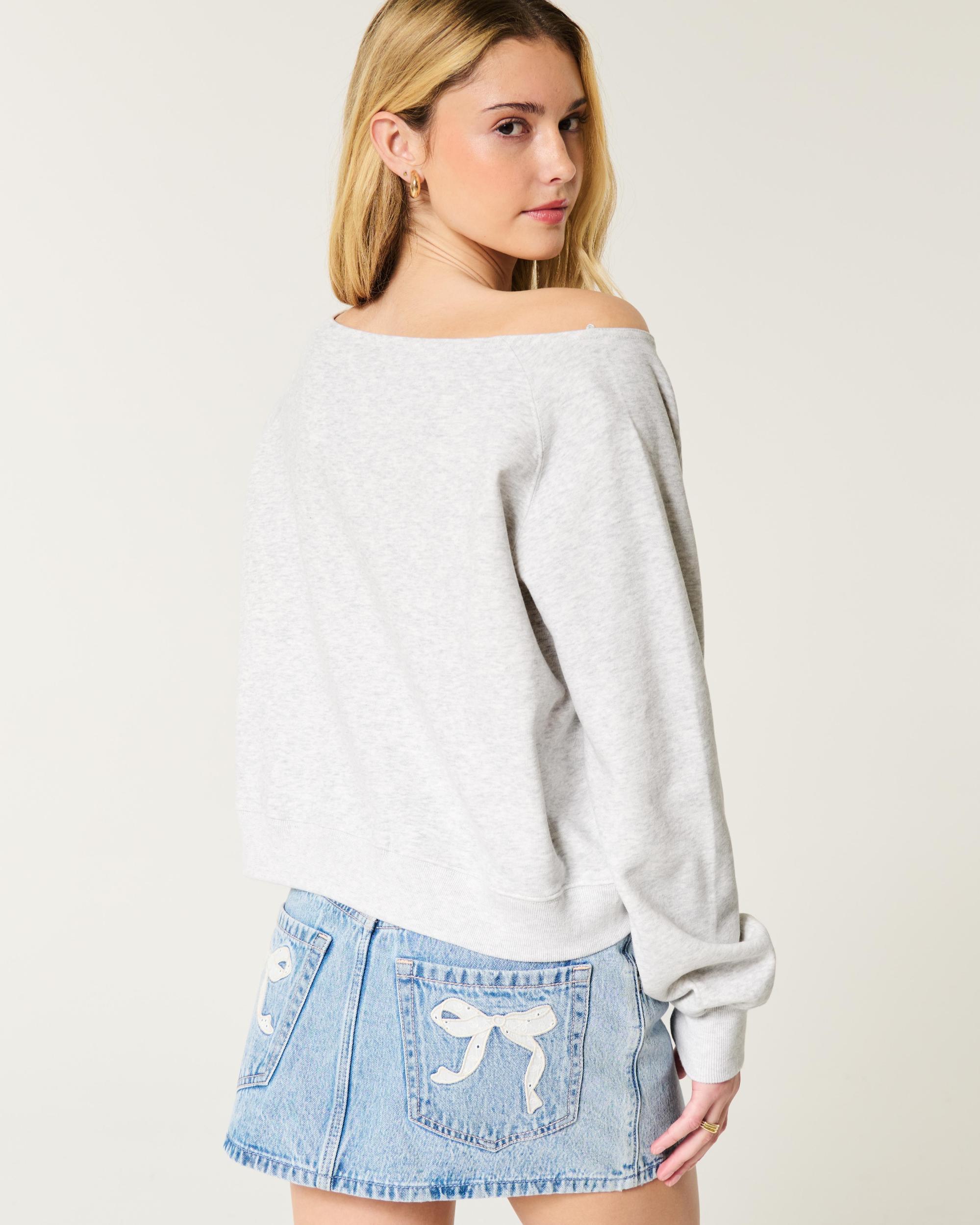 Easy Off-the-Shoulder California Graphic Crew Sweatshirt Product Image