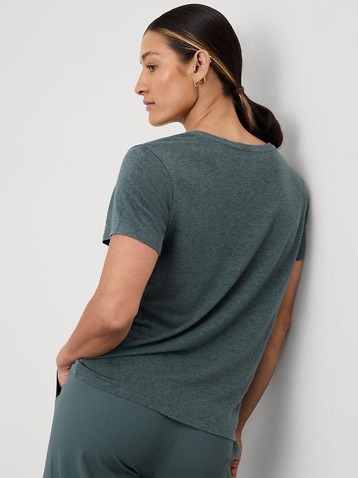 Getaway Linen Blend V-Neck Tee Product Image