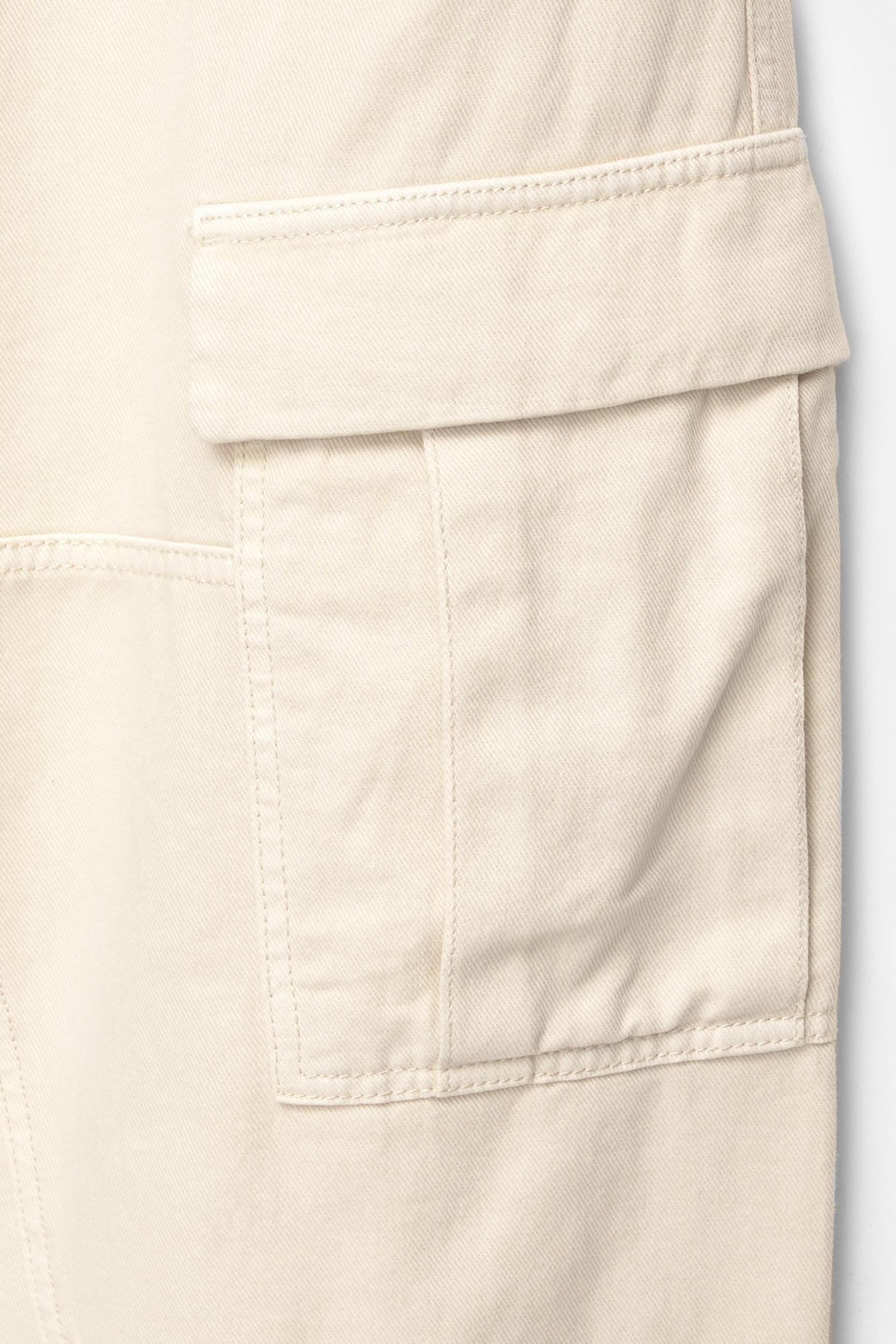 Baggy cargo trousers Product Image