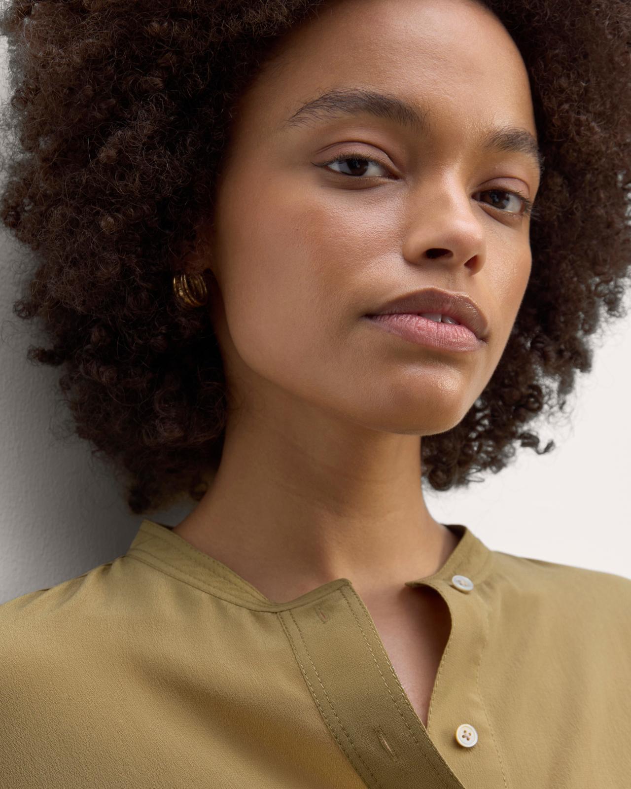 The Henley Shirt in Washable Silk Product Image