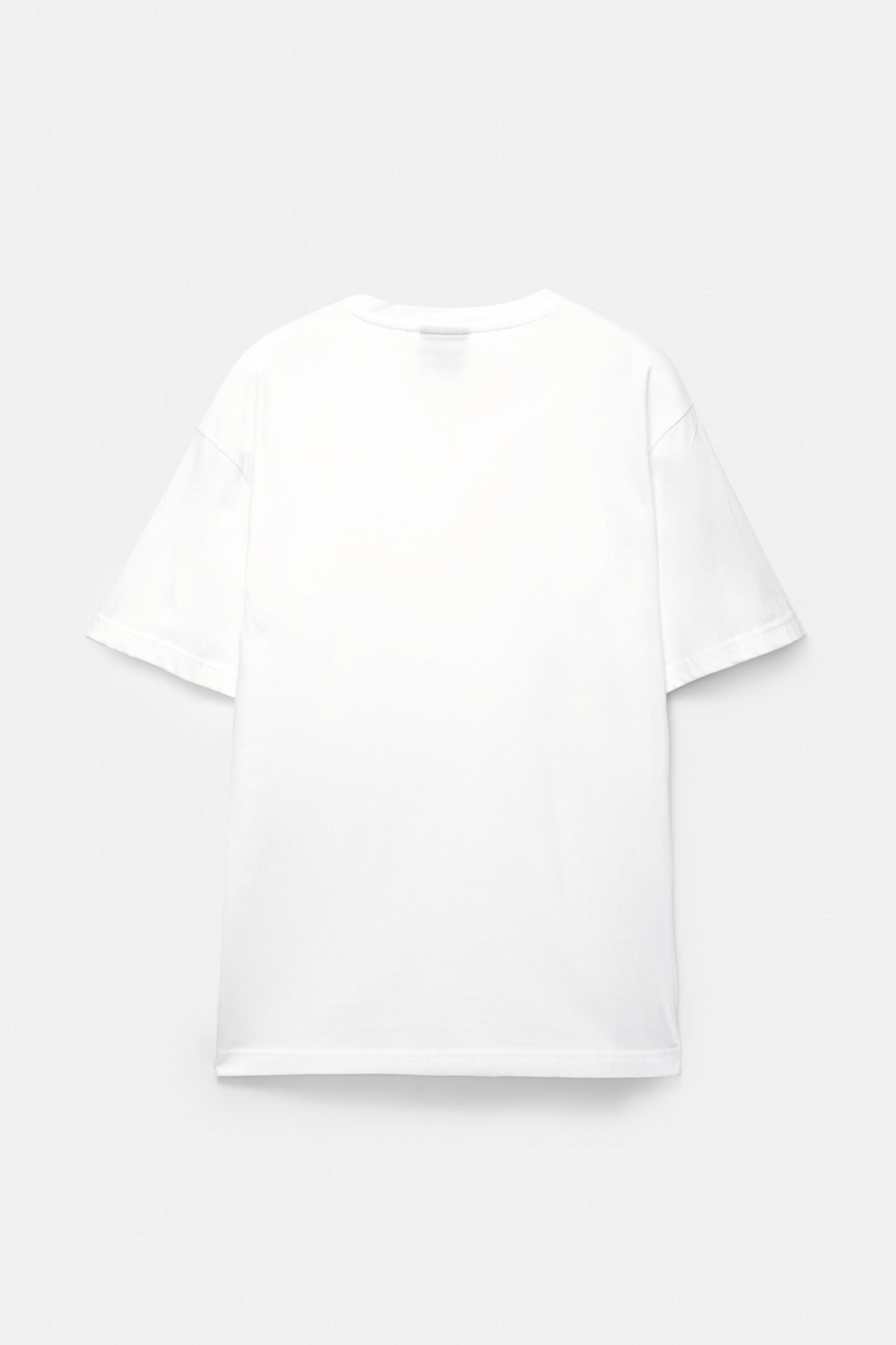 T-shirt with embroidered vase Product Image