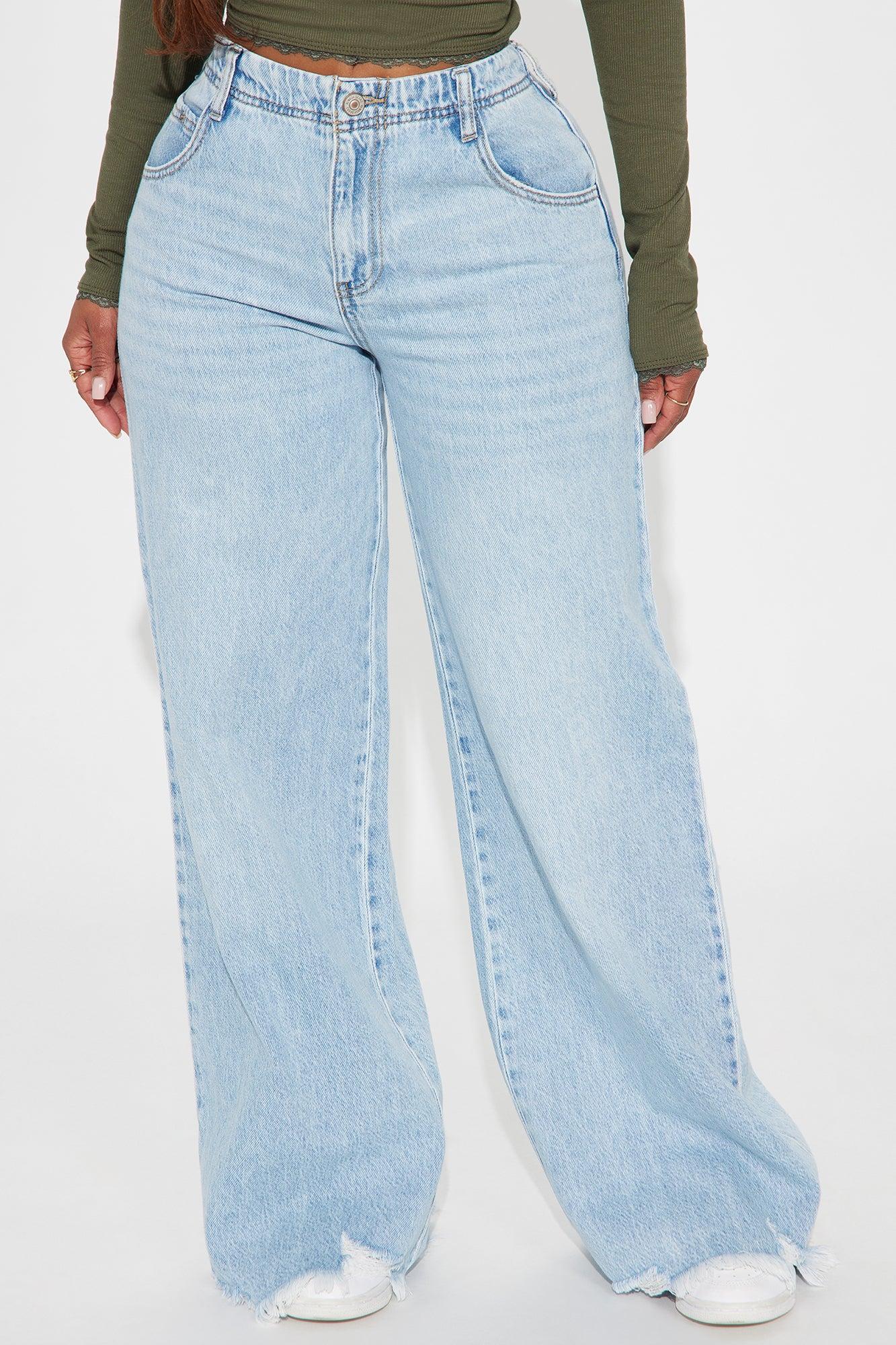 Amberlyn Relaxed High Rise Wide Leg Jeans - Medium Wash Product Image
