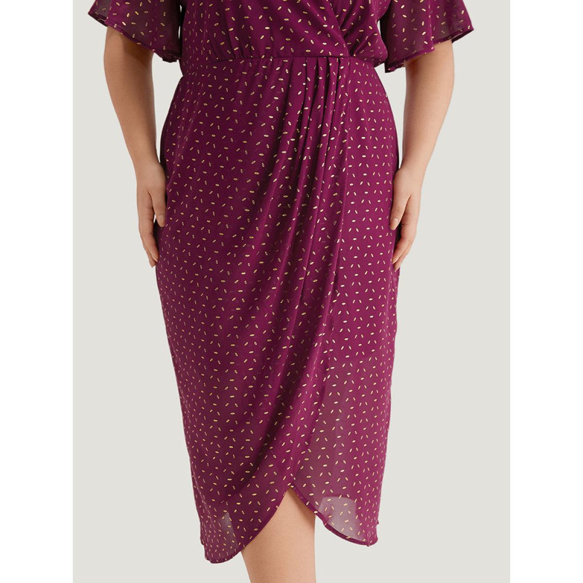 Plus Size Glitter Geo Graphic Pocket Wrap Hem Dress RedViolet Women Party Wrap V-neck Short sleeve Curvy Midi Dress BloomChic 12/L Product Image