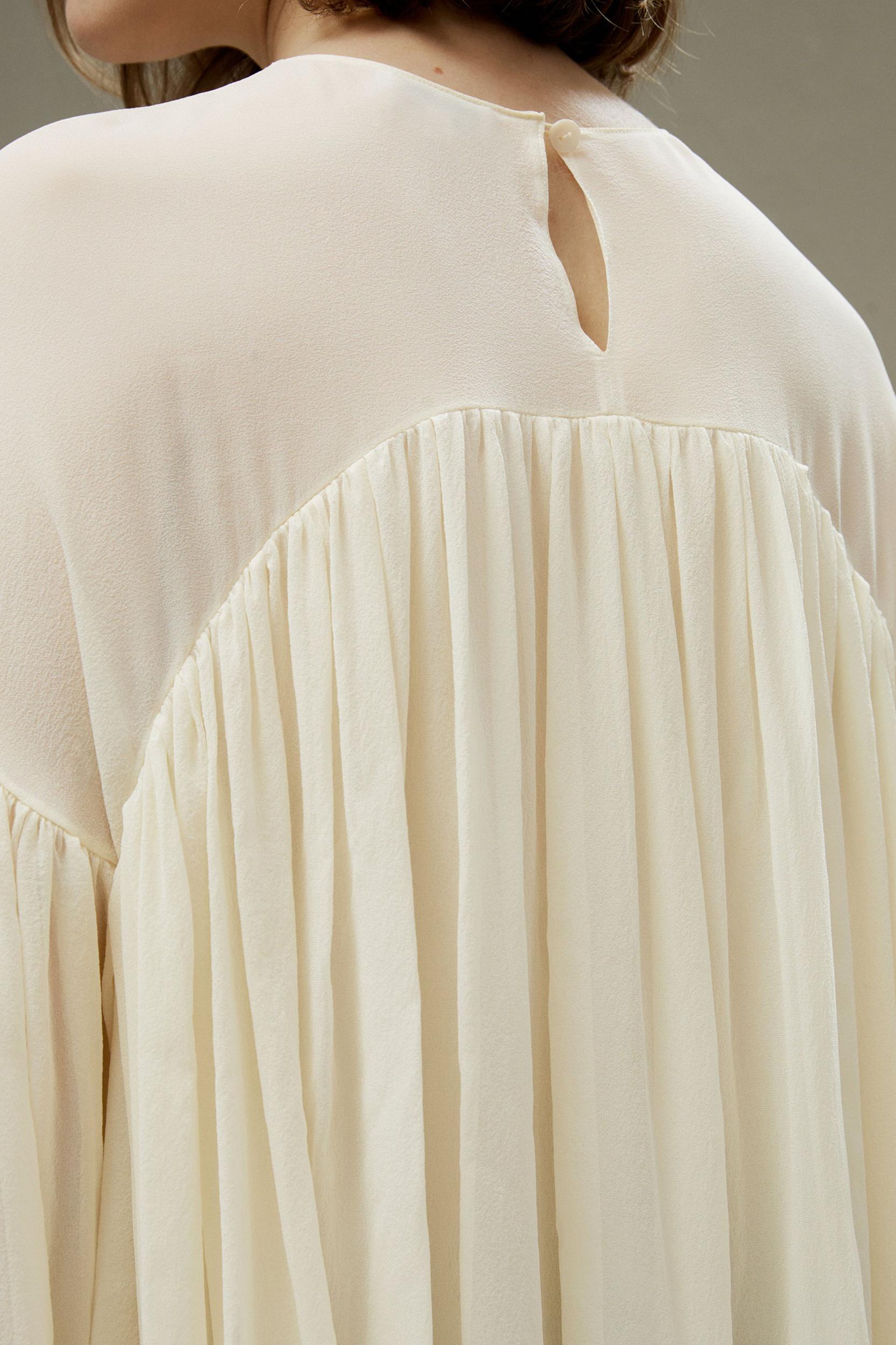 Sheer-shoulder Ruffle Shirt Product Image