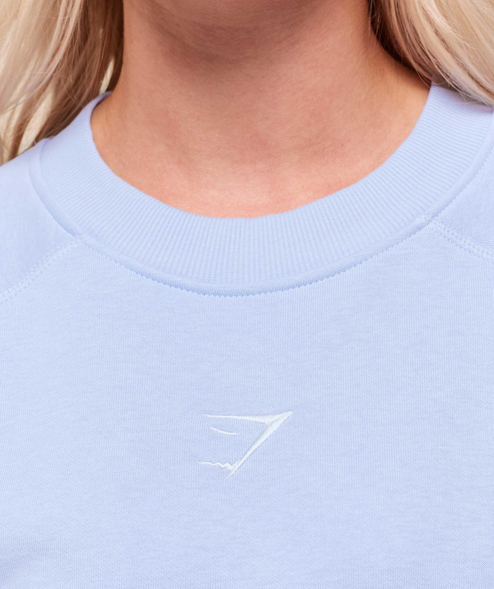 Gymshark Training Oversized Fleece Sweatshirt - Peri Blue Female Product Image