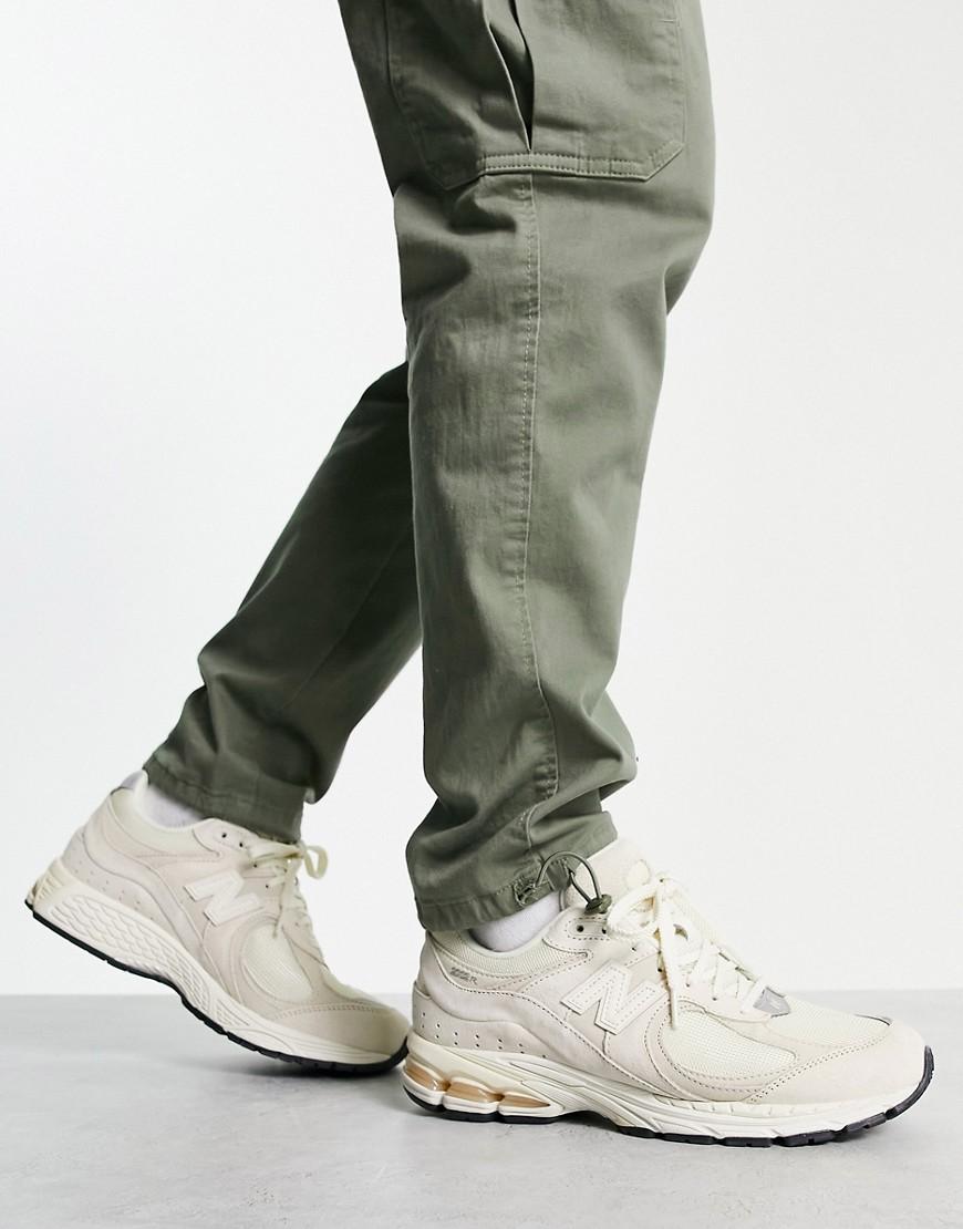 New Balance 2002 trainers Product Image