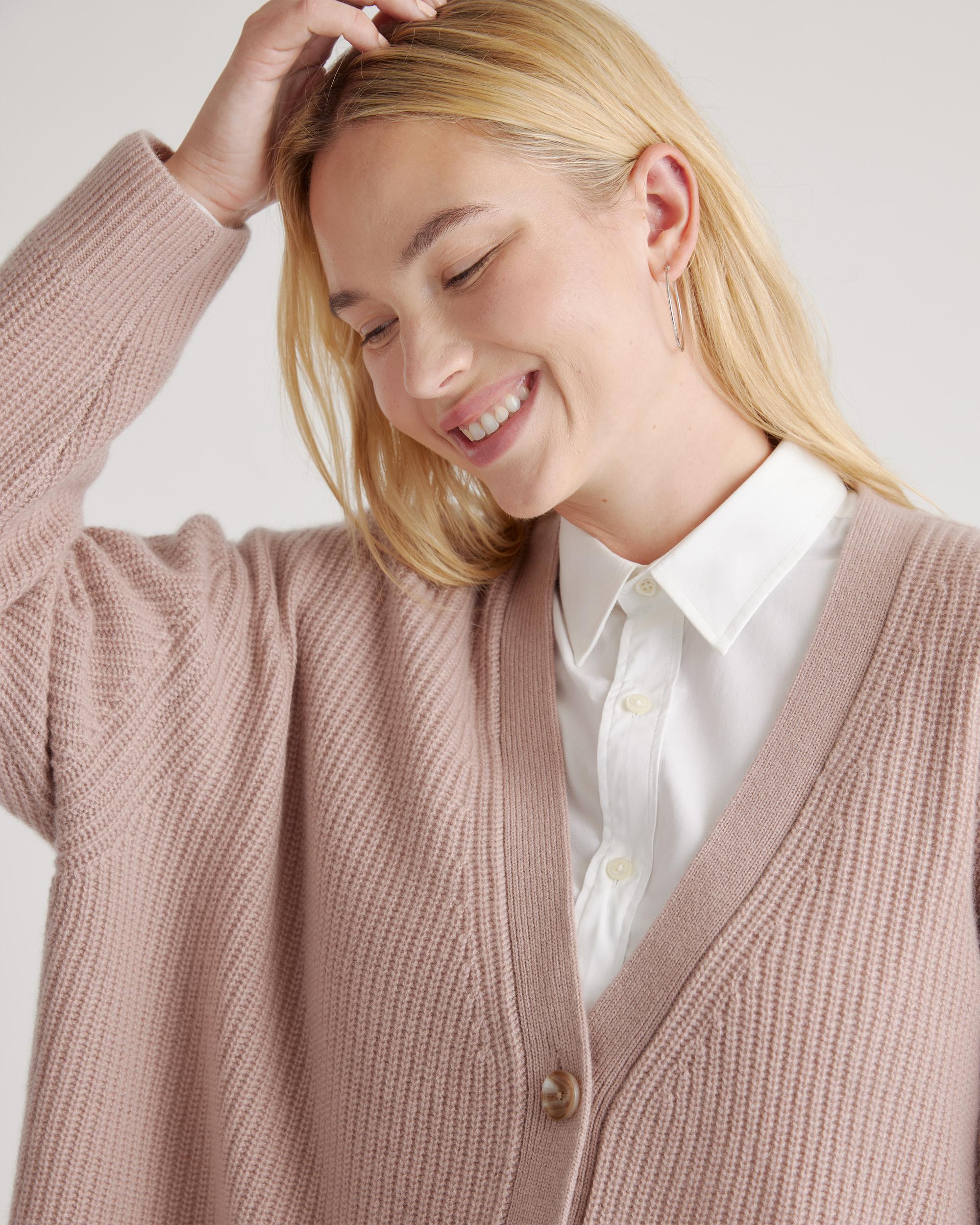 Quince | Women's Mongolian Spring Cashmere OverSized Boyfriend Cardigan Sweater Size XL Product Image