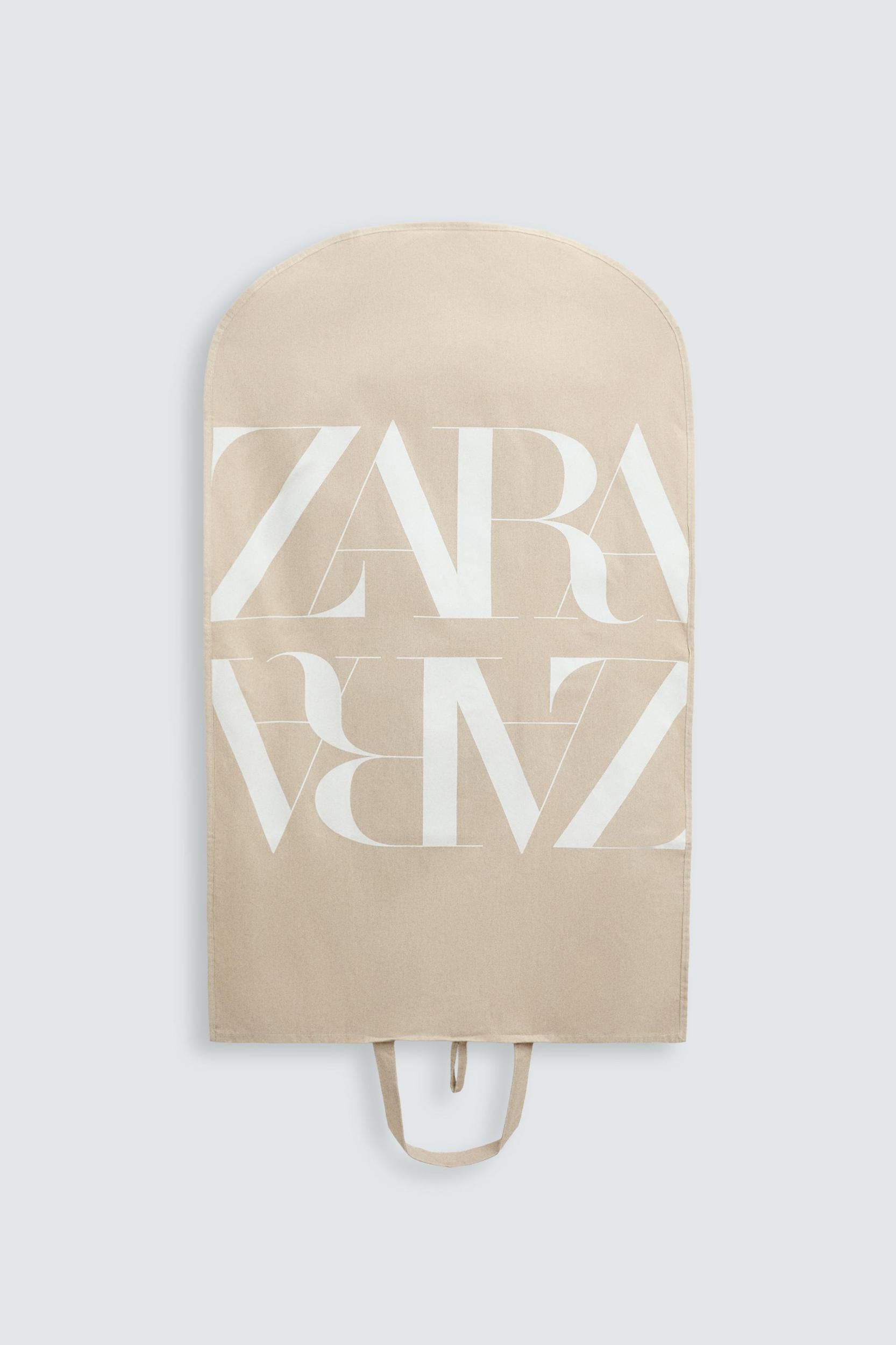 GARMENT BAG Product Image