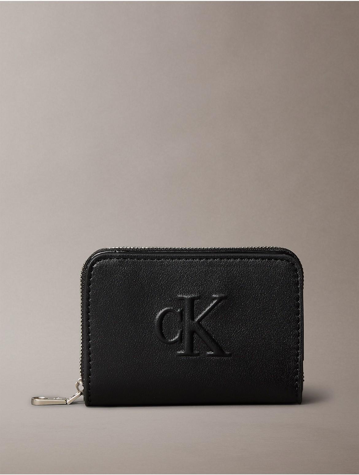 Calvin Klein Womens Sculpted Impression Wallet Product Image