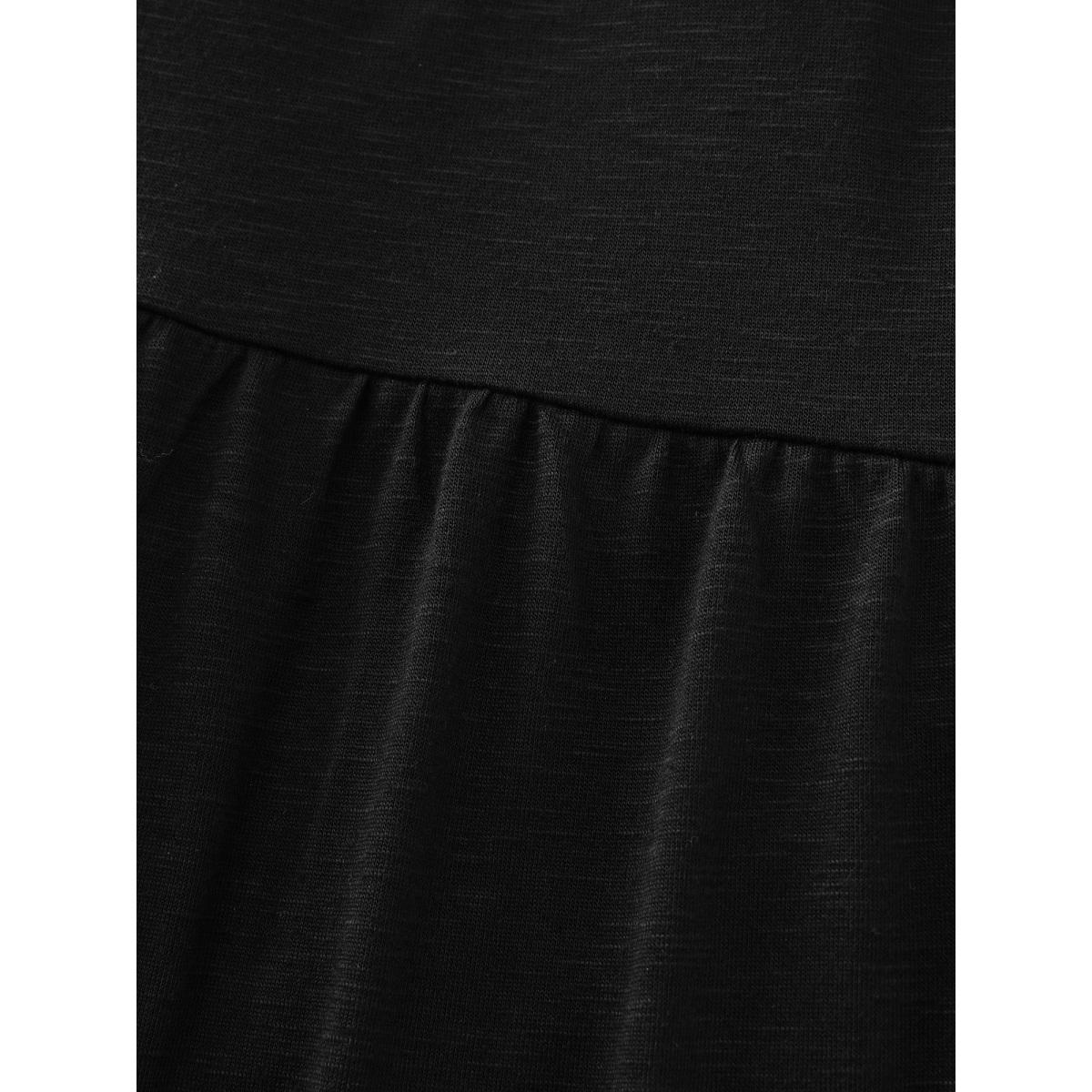 Plus Size Pleated Wide-Straps Plain Midi Dress Black Women Leisure Gathered Square Neck Sleeveless Curvy BloomChic 30/6X Product Image