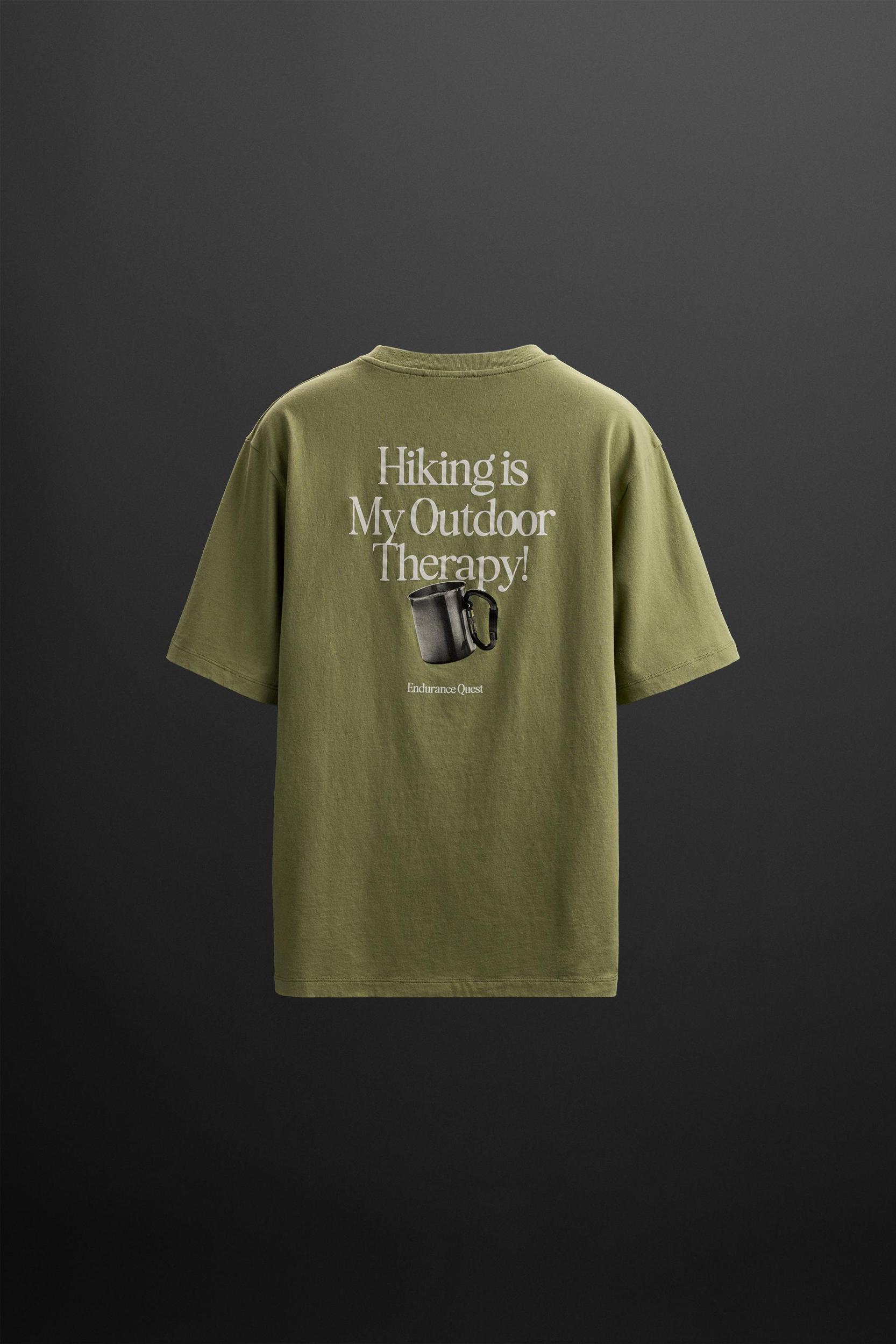 GRAPHIC PRINT T-SHIRT Product Image