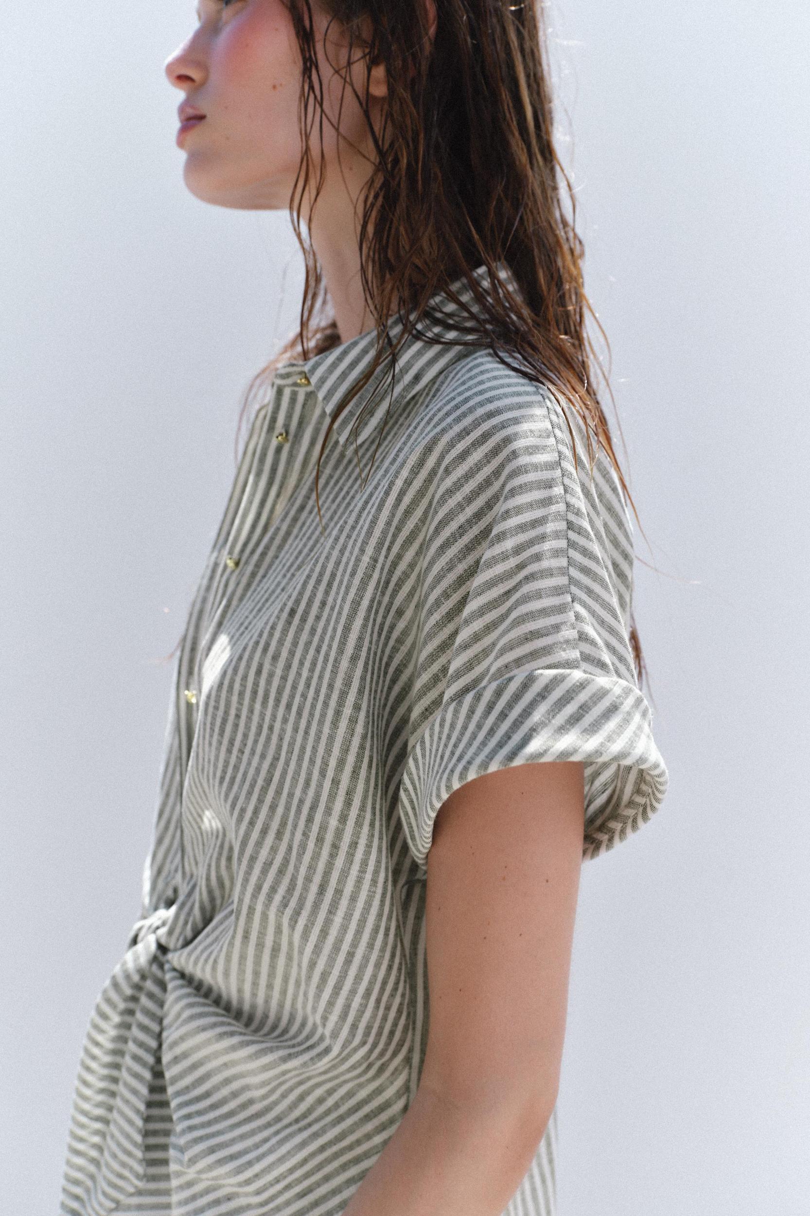 STRIPED KNOT LINEN SHIRT Product Image
