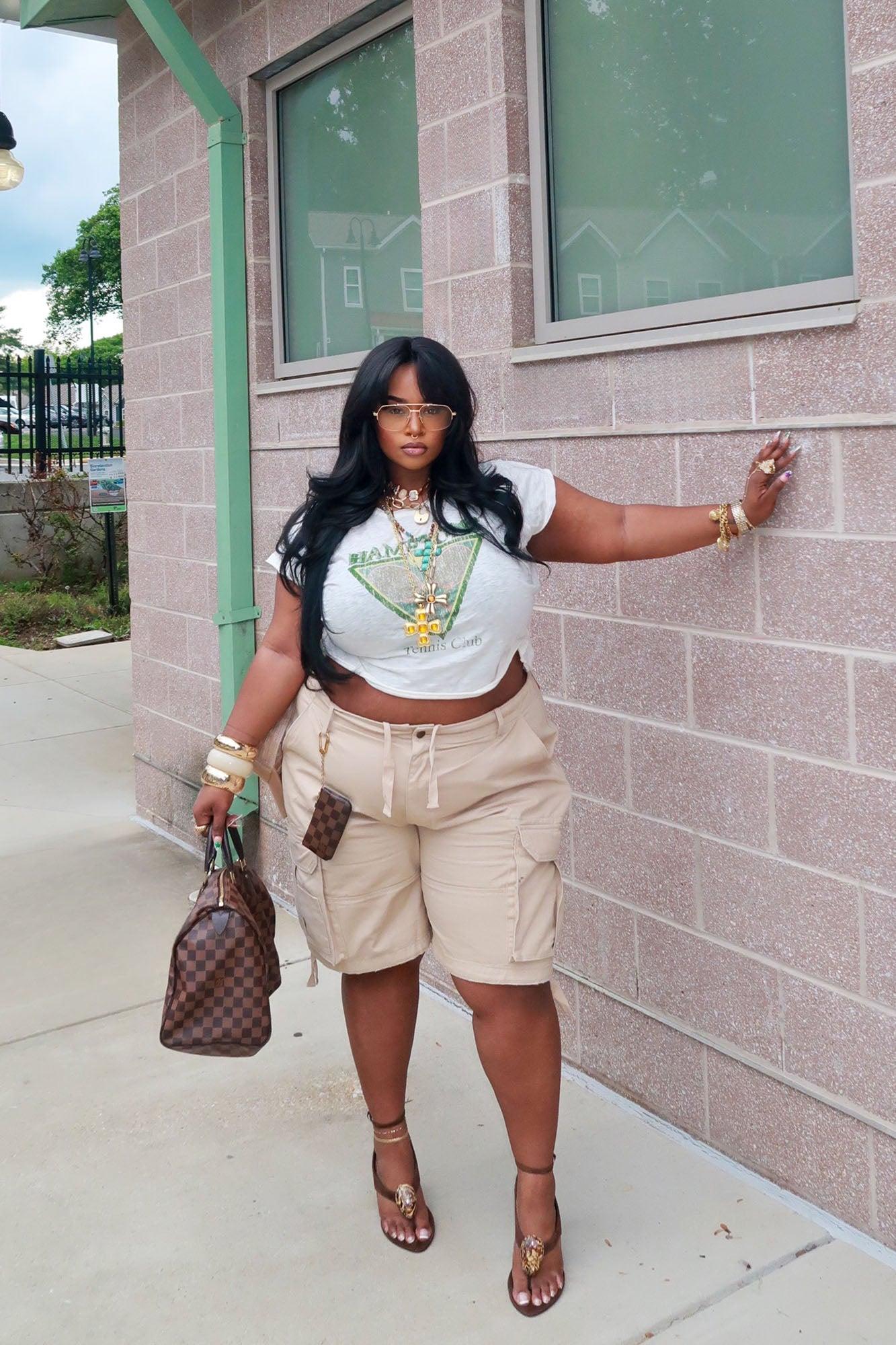 Onto Something Bermuda Short - Khaki Product Image